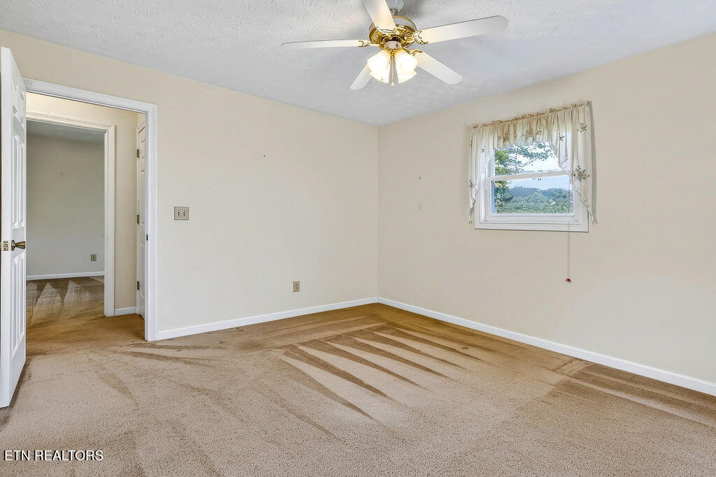 2320 Country Creek Lane Sevierville TN 37862
