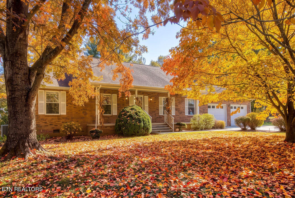 2320 Country Creek Lane Sevierville TN 37862