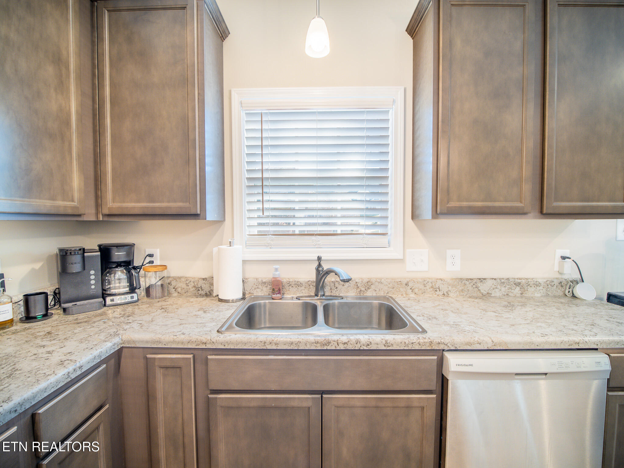 4720 Stoneyhurst Lane Knoxville TN 37918