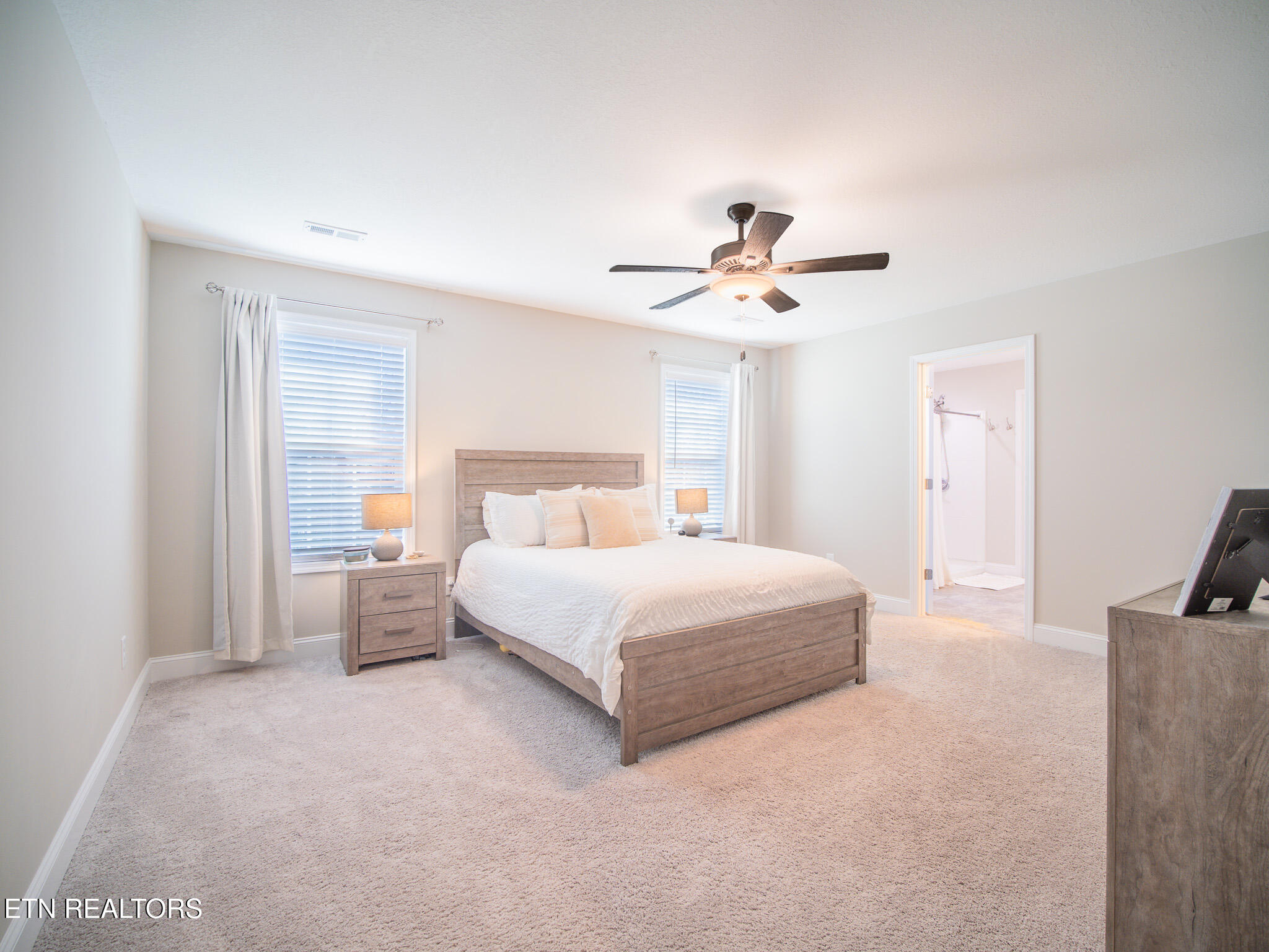 4720 Stoneyhurst Lane Knoxville TN 37918