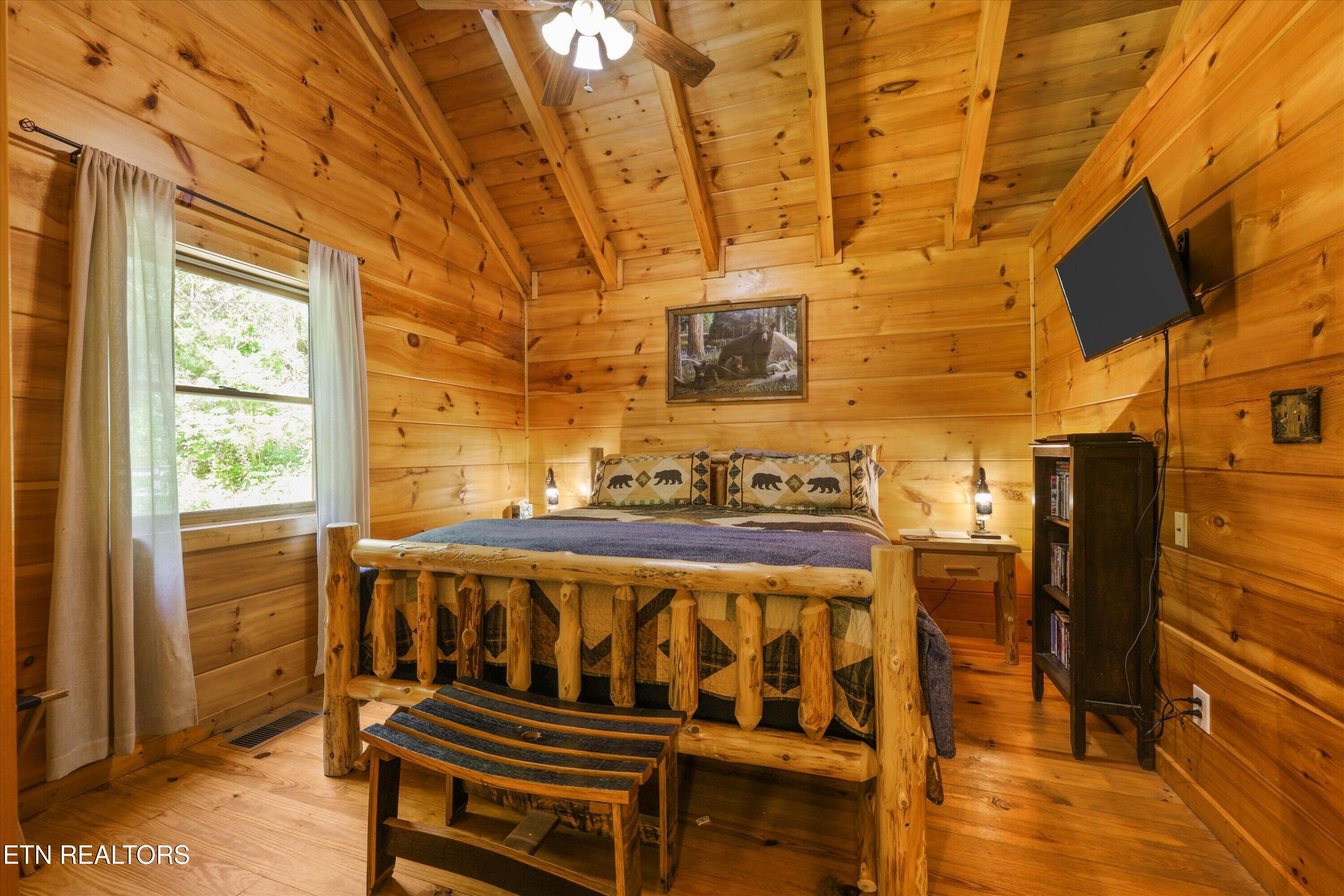 3869 Henry Town Road Sevierville TN 37876