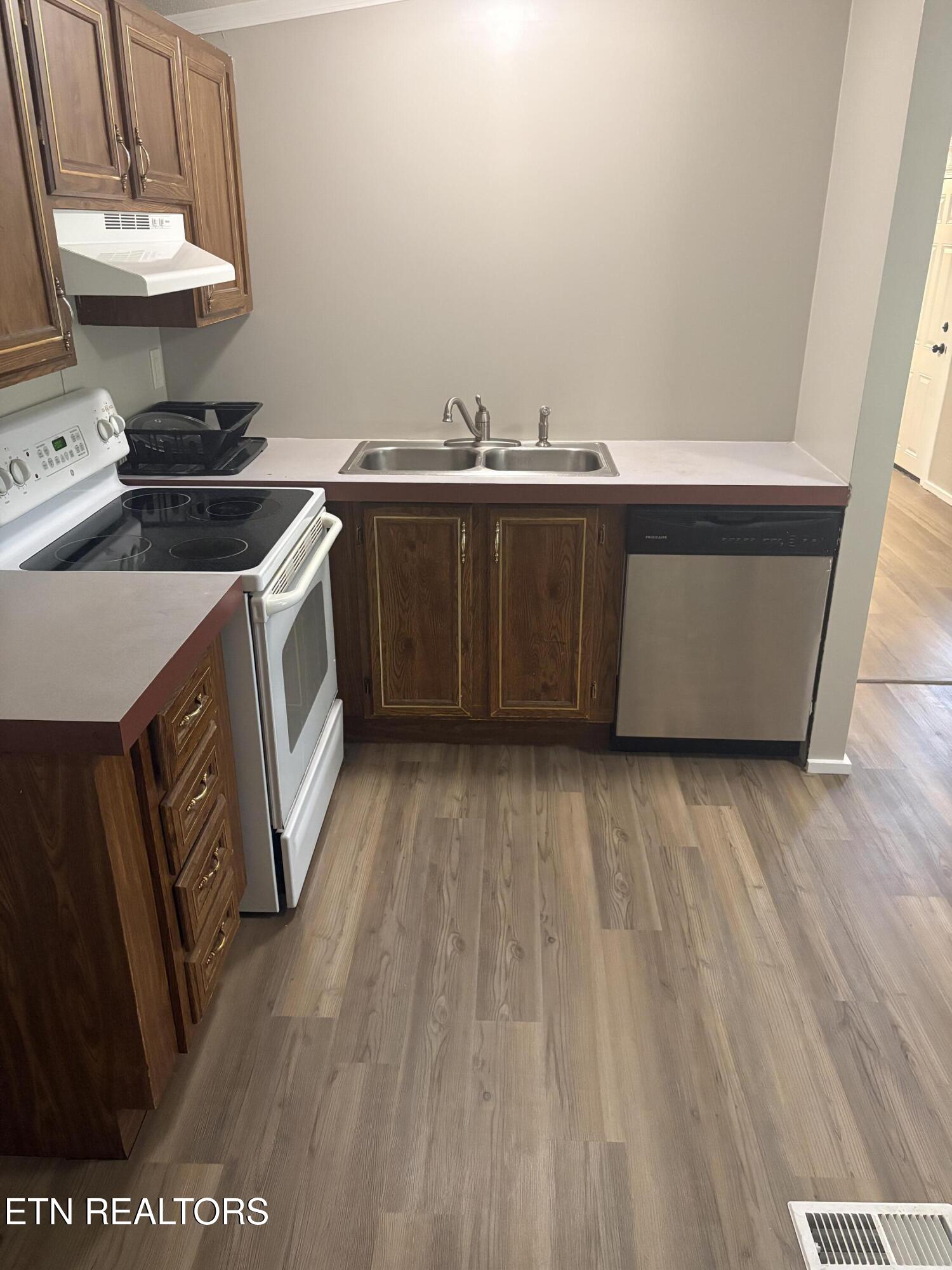 254 Dartmoor Drive Crossville TN 38558