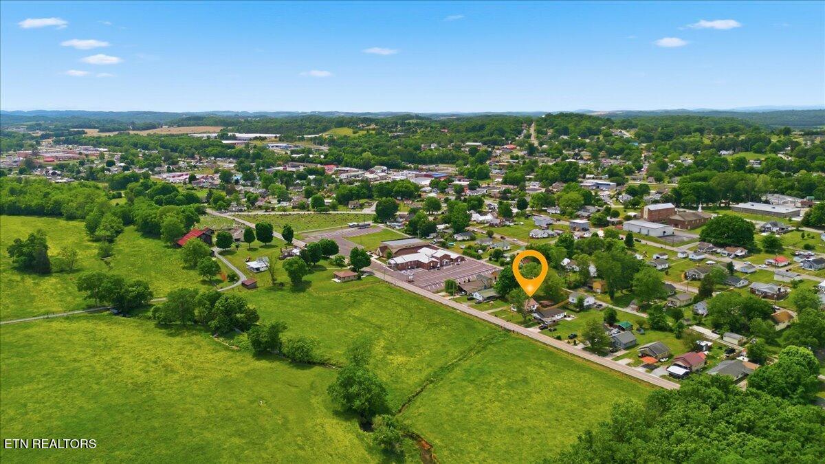 714 Steekee Road Loudon TN 37774