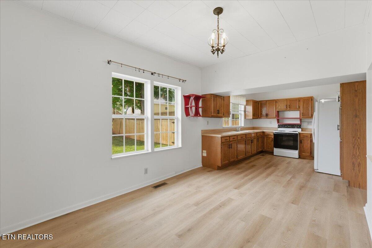 714 Steekee Road Loudon TN 37774