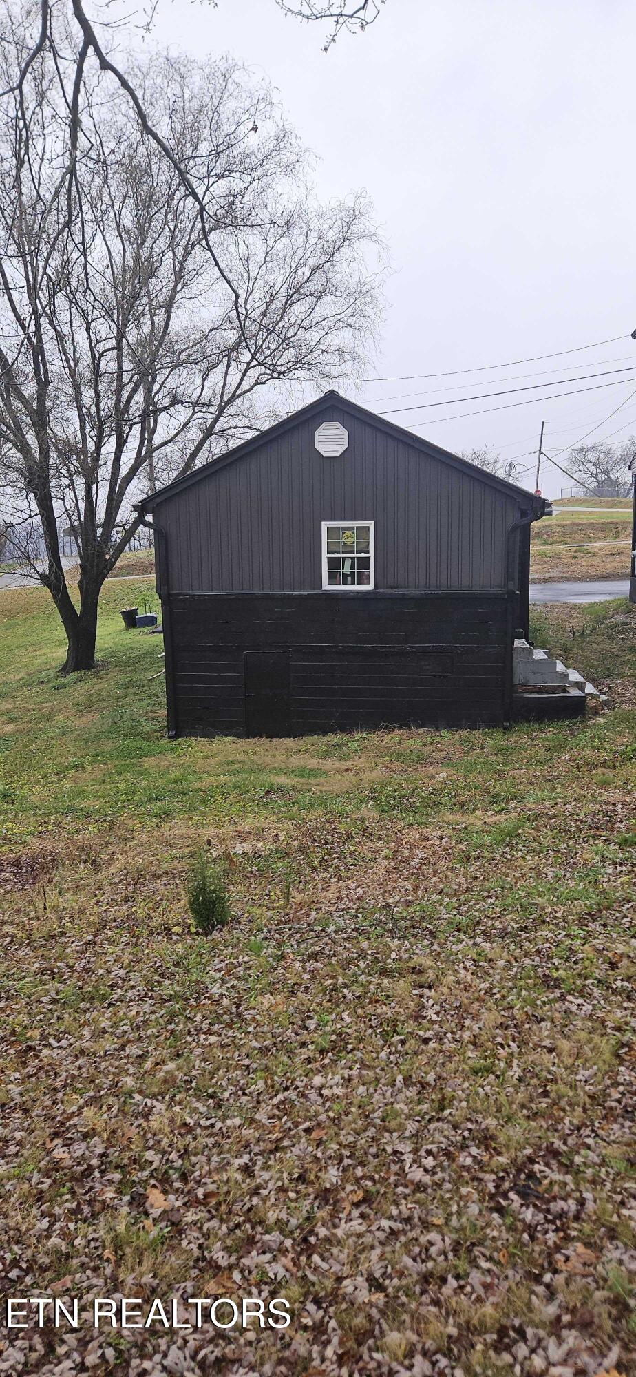 901 & 903 Kyle Street Lafollette TN 37766