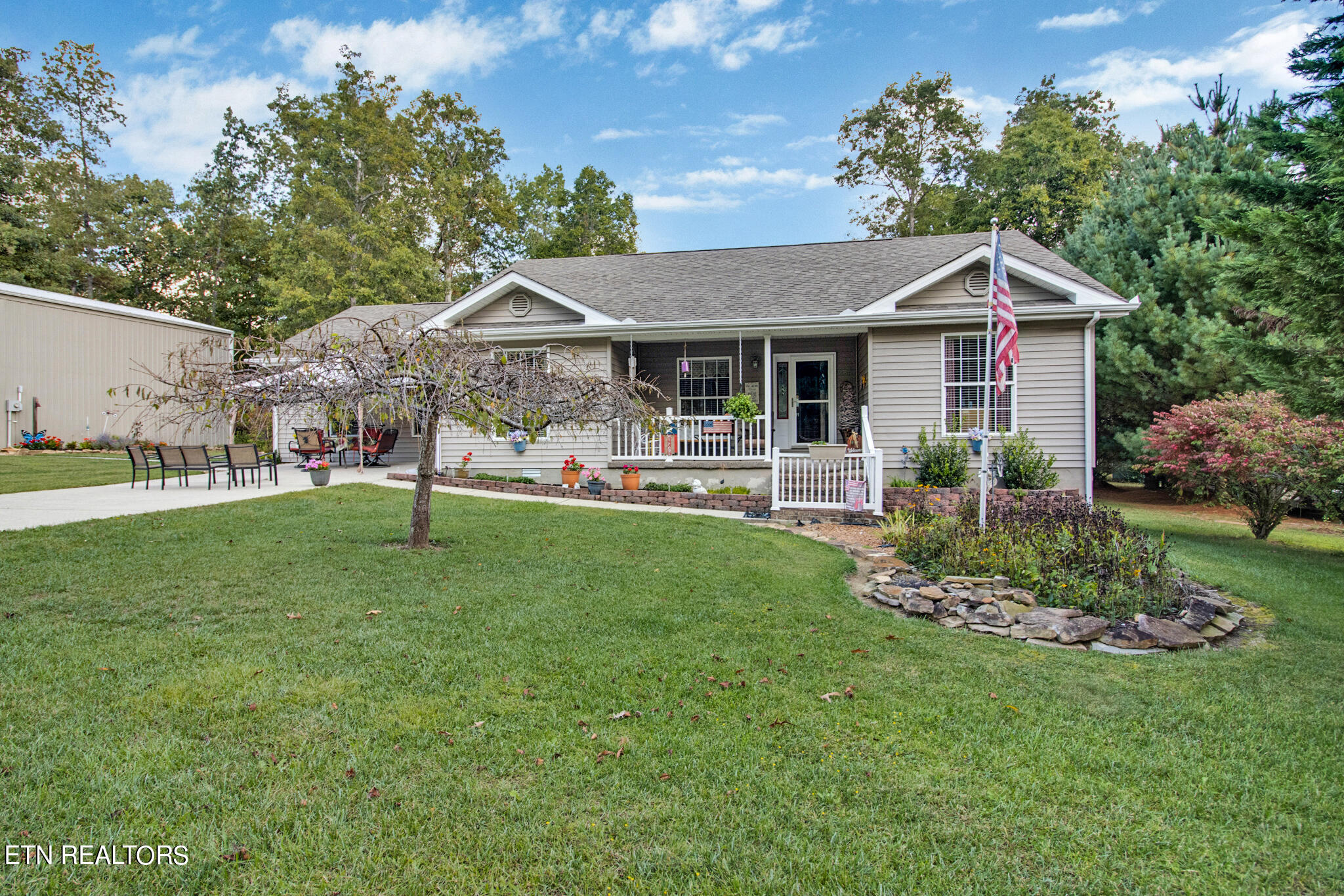 7015 Chief White Eagle Lane Crossville TN 38572