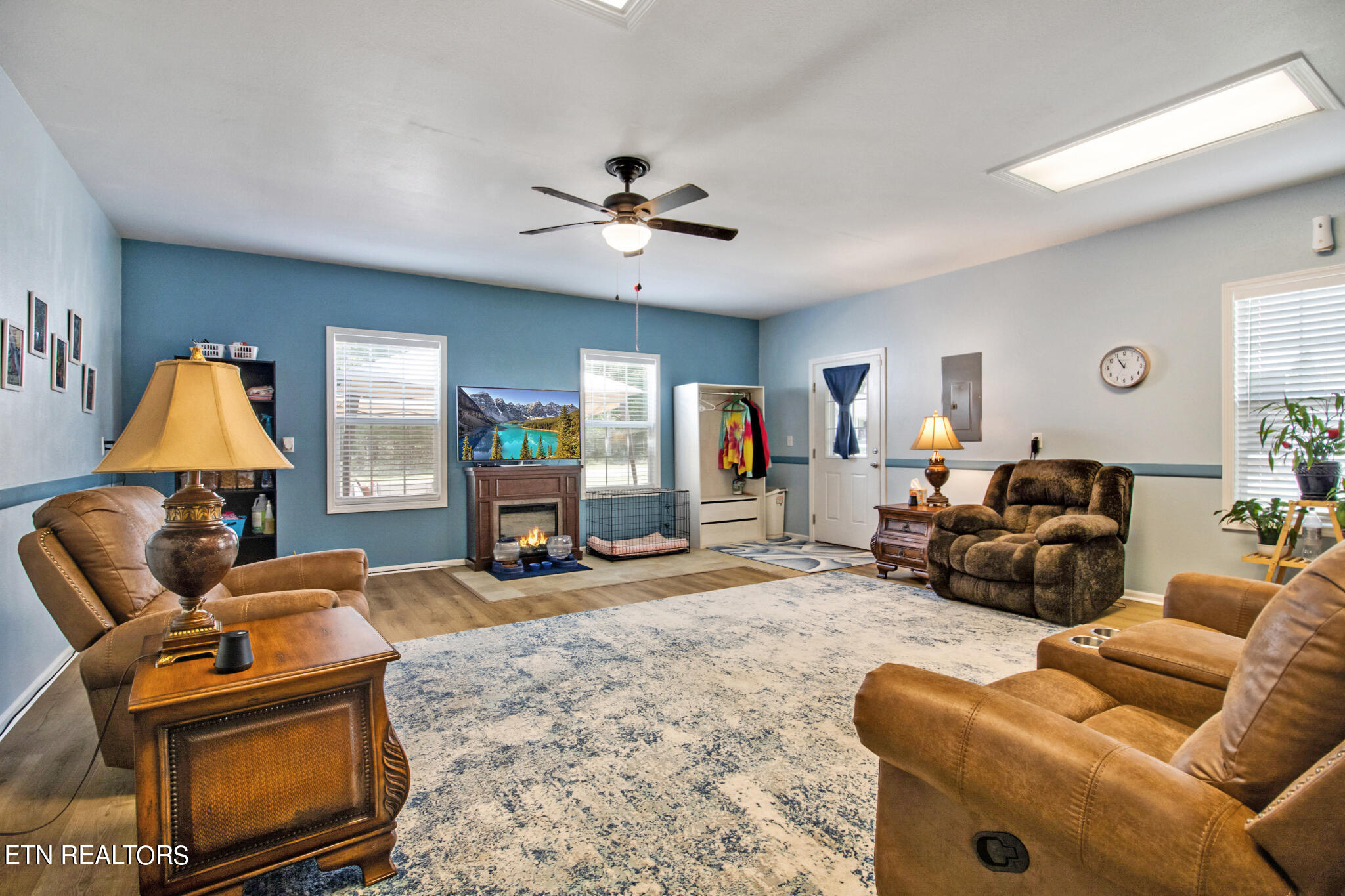 7015 Chief White Eagle Lane Crossville TN 38572