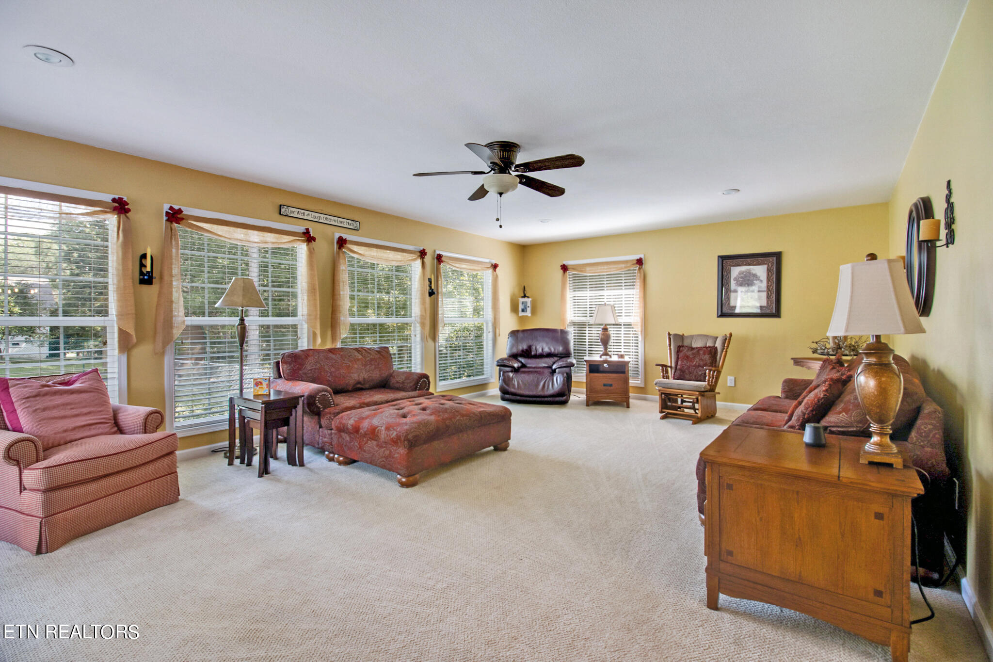 7015 Chief White Eagle Lane Crossville TN 38572