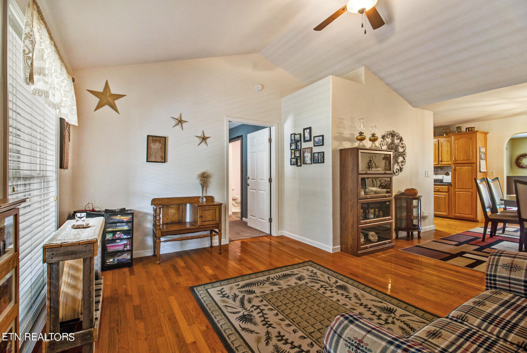 7015 Chief White Eagle Lane Crossville TN 38572