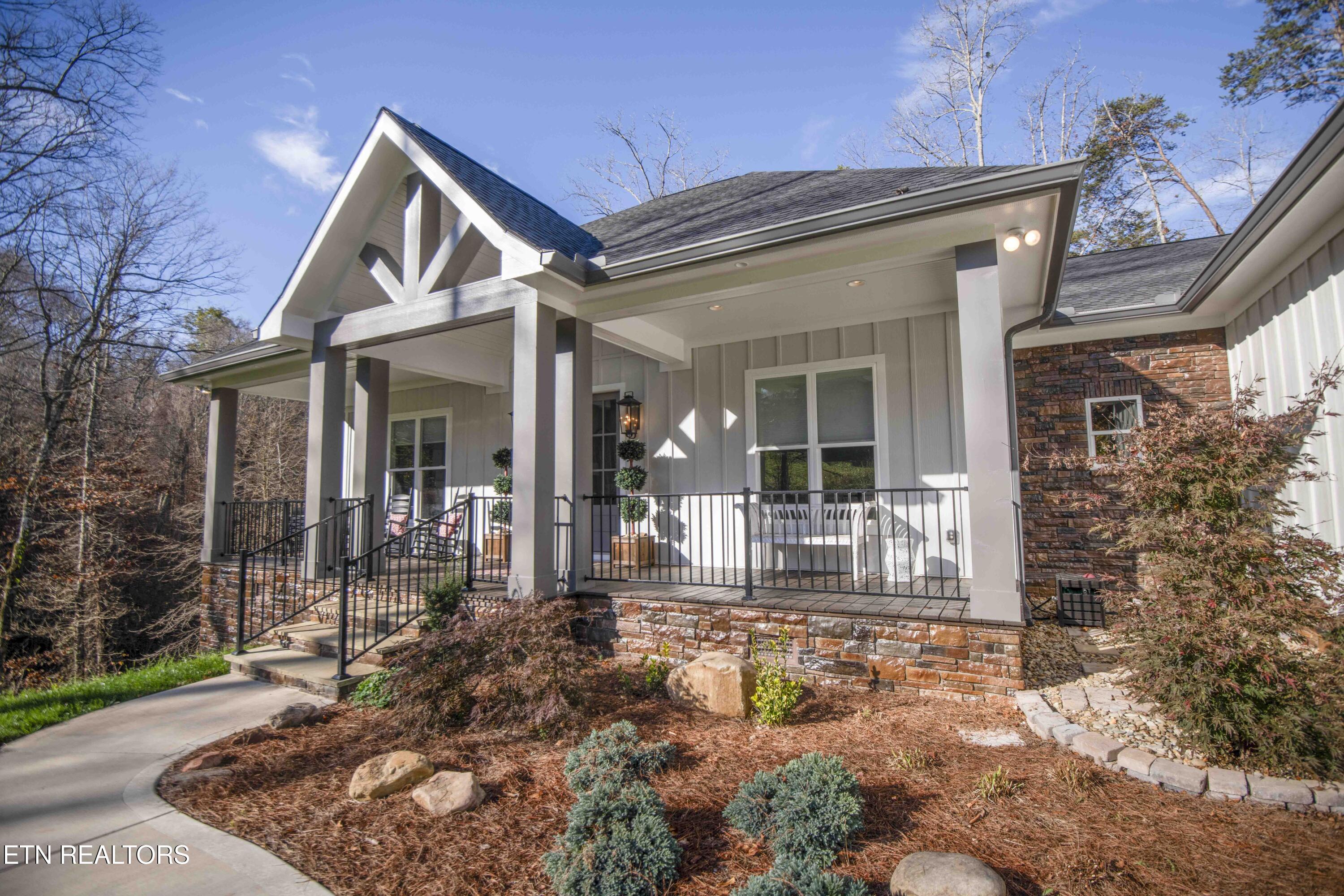 9223 White Lightning Way Knoxville TN 37938