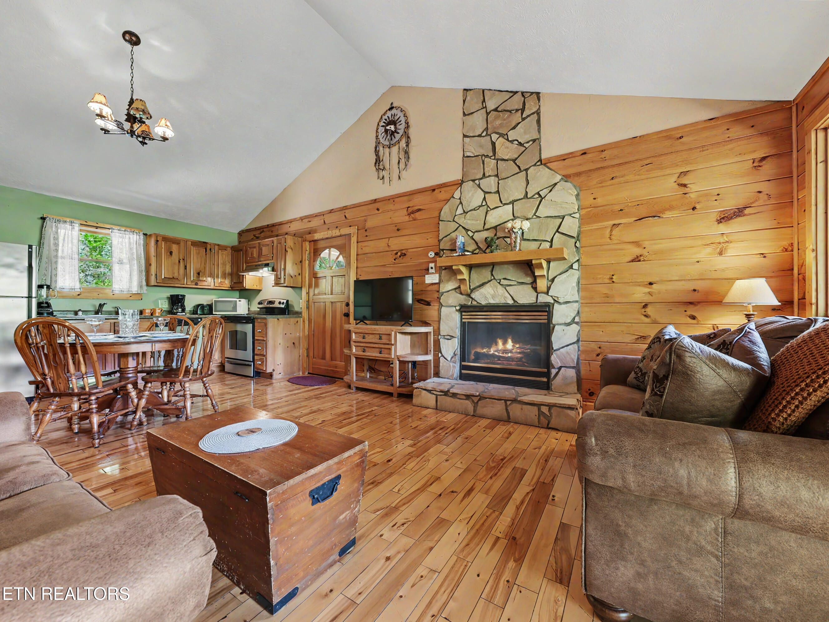 439 Ridgeline Way Gatlinburg TN 37738