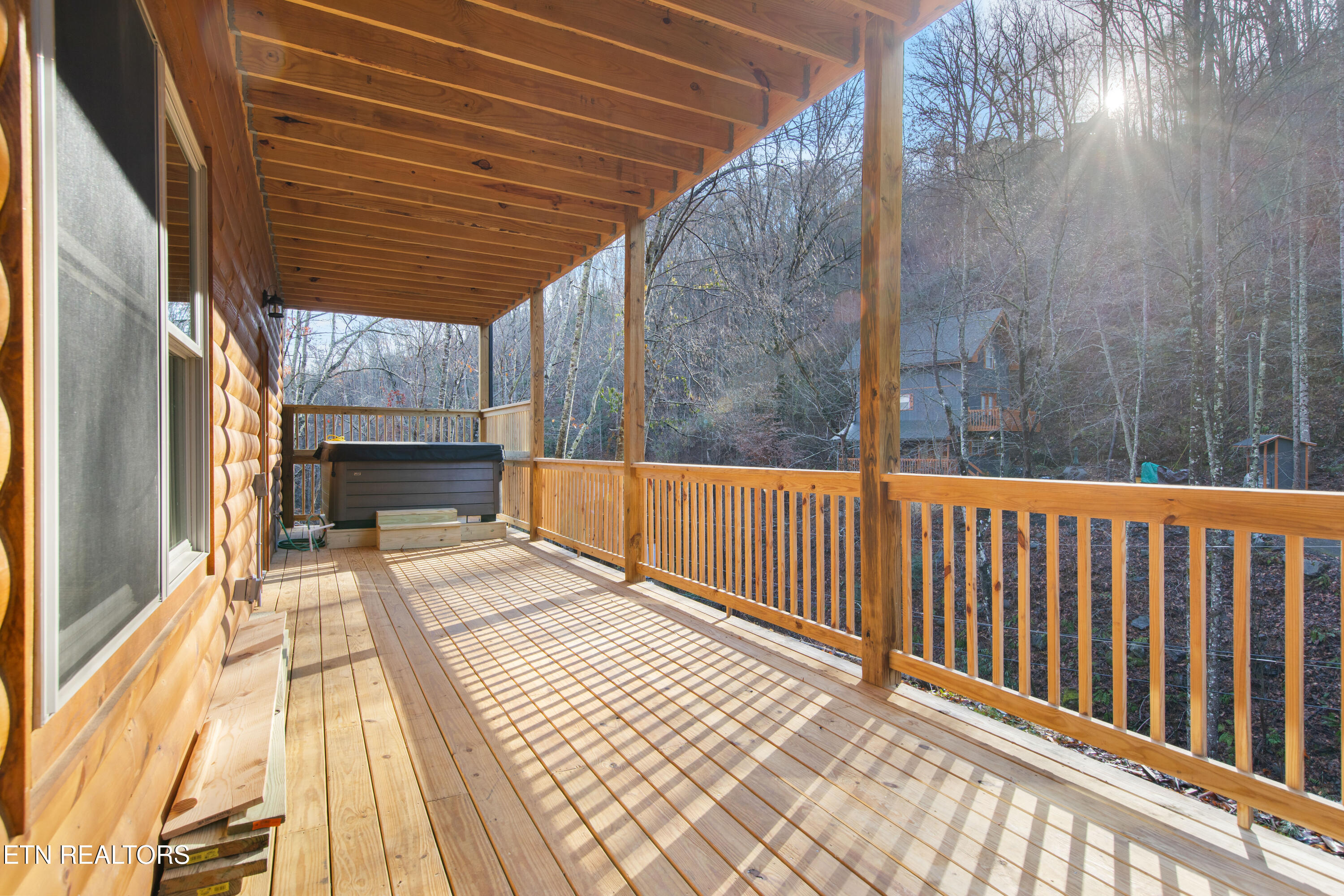1045 Deep Hollow Road Gatlinburg TN 37738