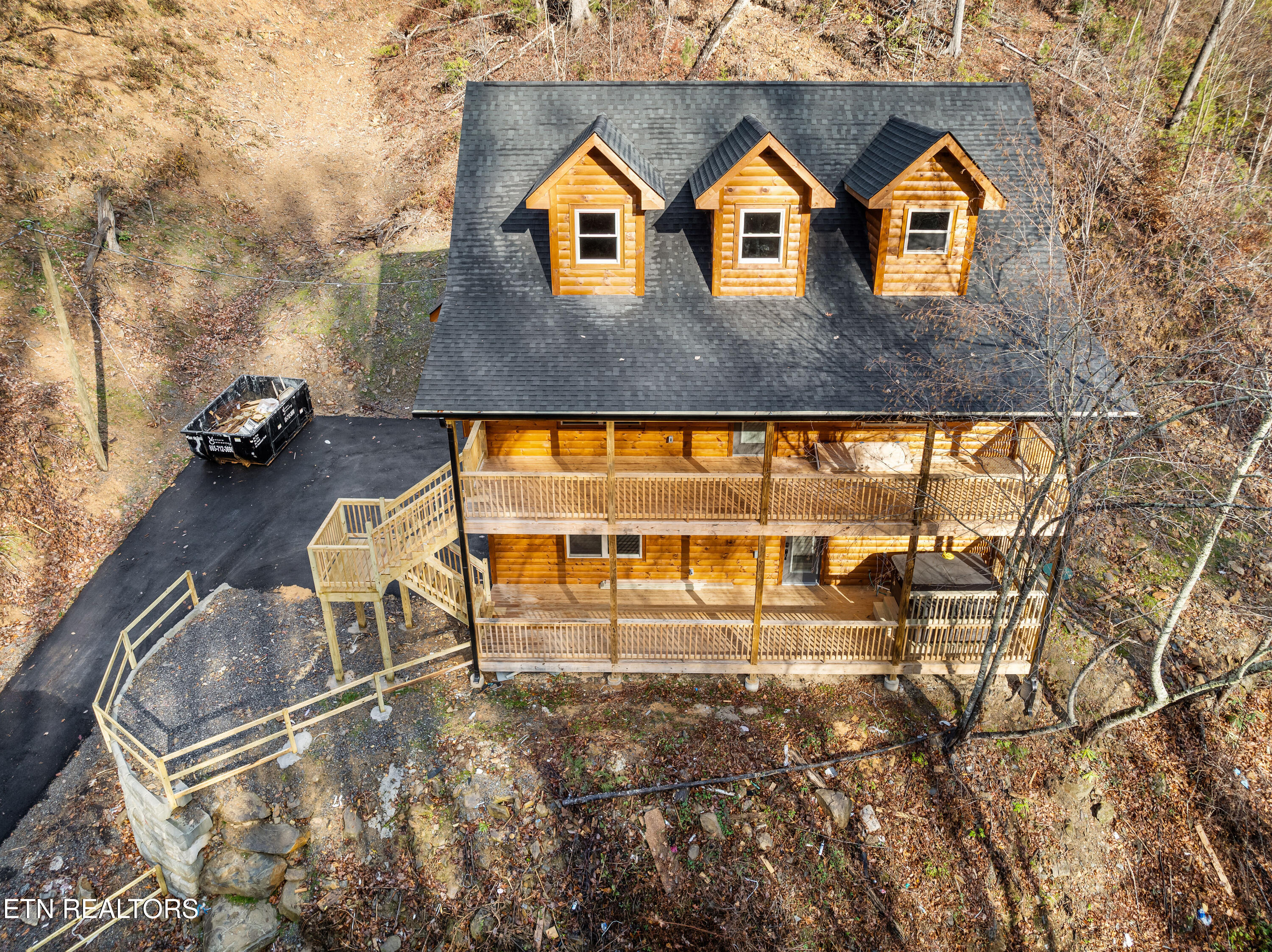 1045 Deep Hollow Road Gatlinburg TN 37738