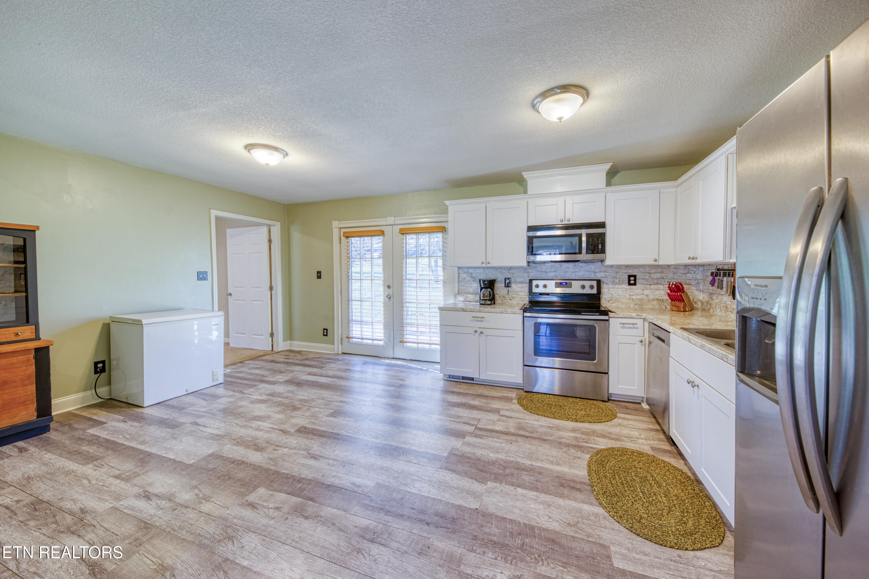 200 Cox Road Loudon TN 37774
