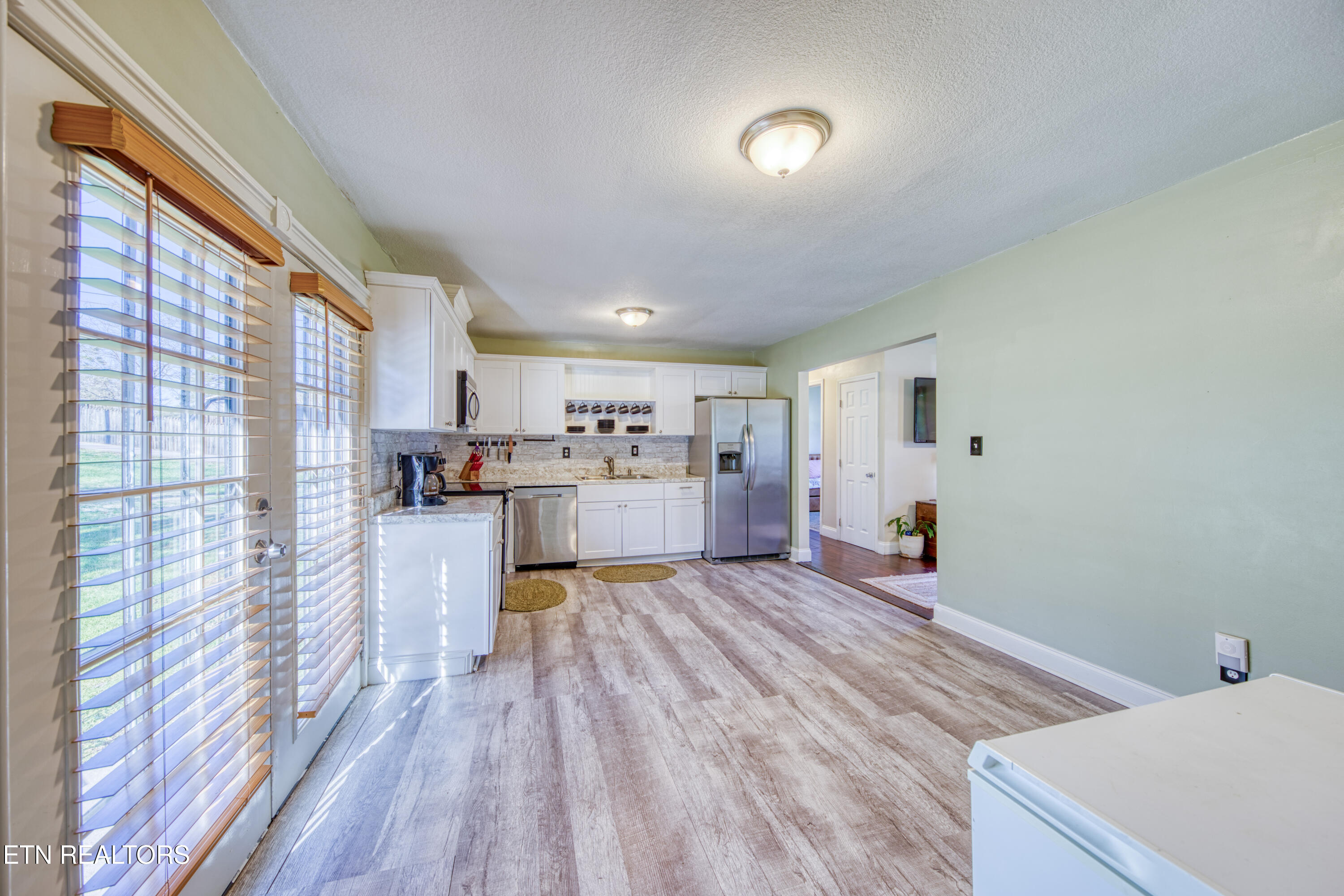 200 Cox Road Loudon TN 37774