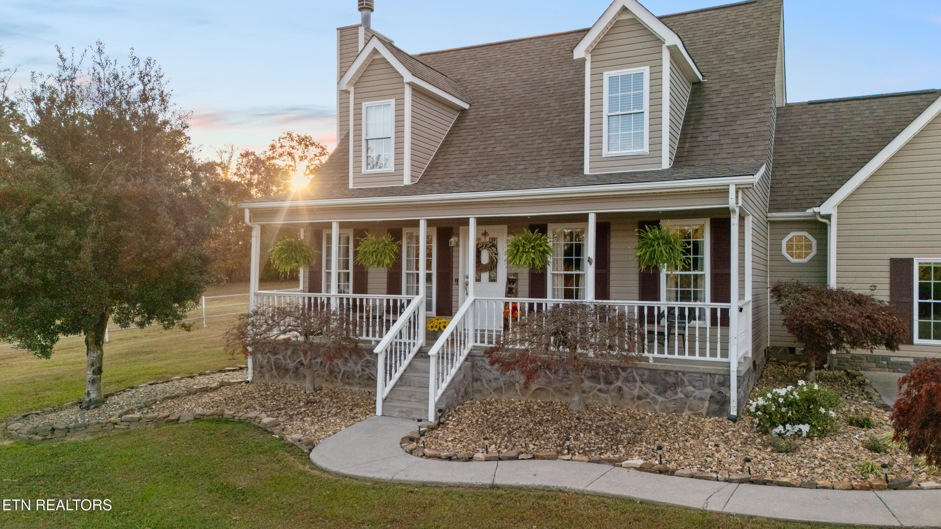 307 Idlewild Drive White Pine TN 37890