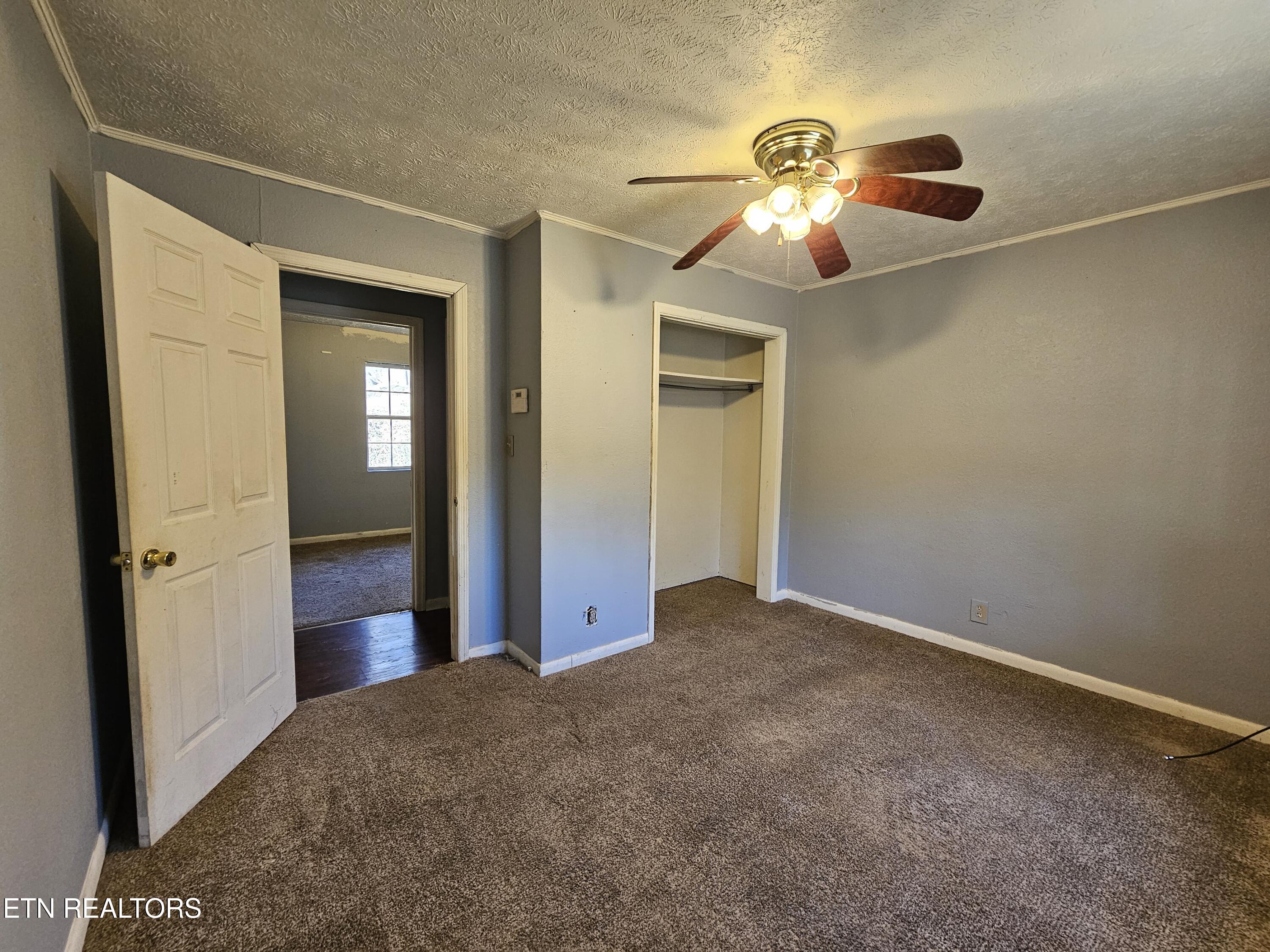 348 Washington Drive Harriman TN 37748