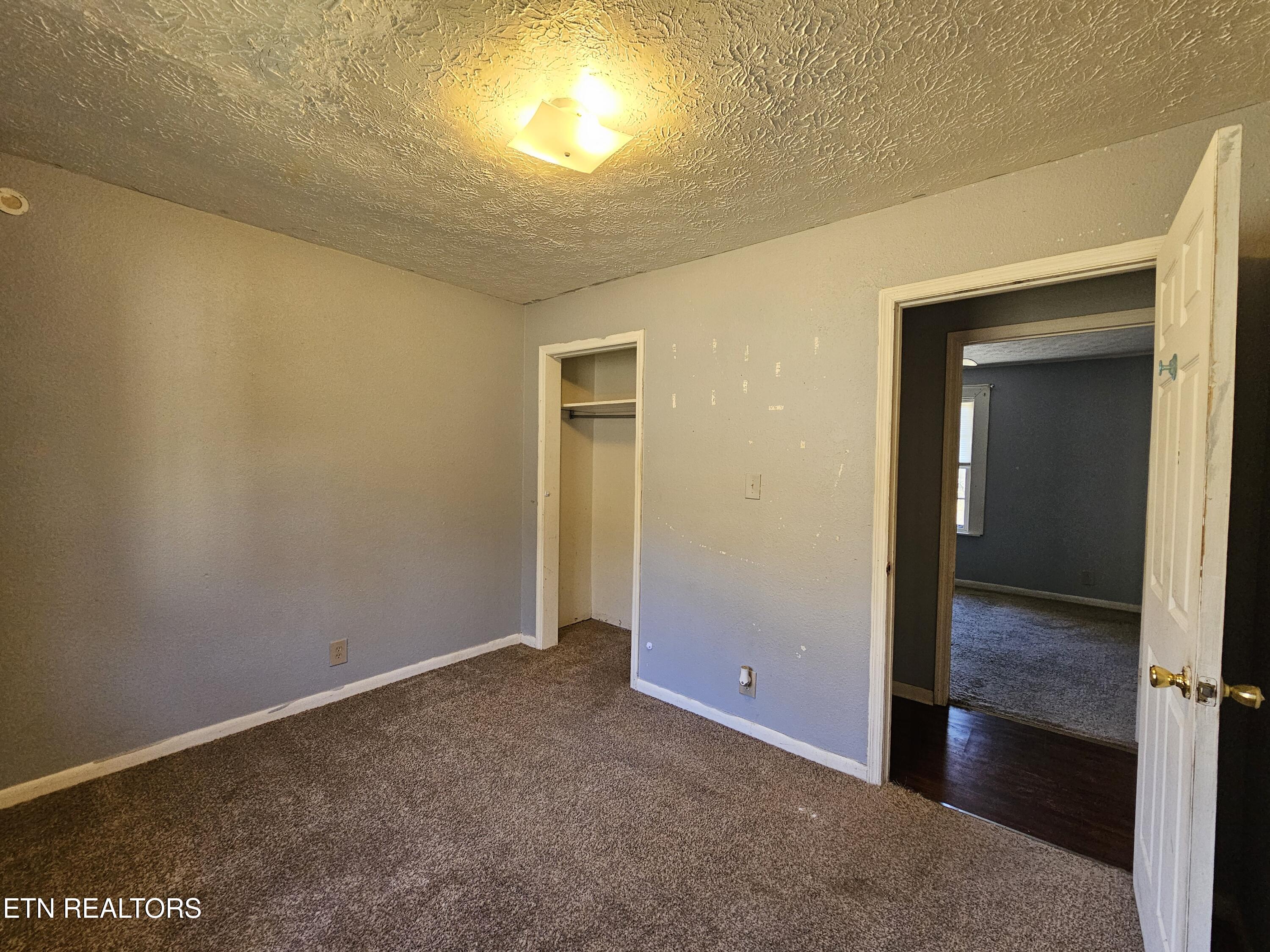 348 Washington Drive Harriman TN 37748