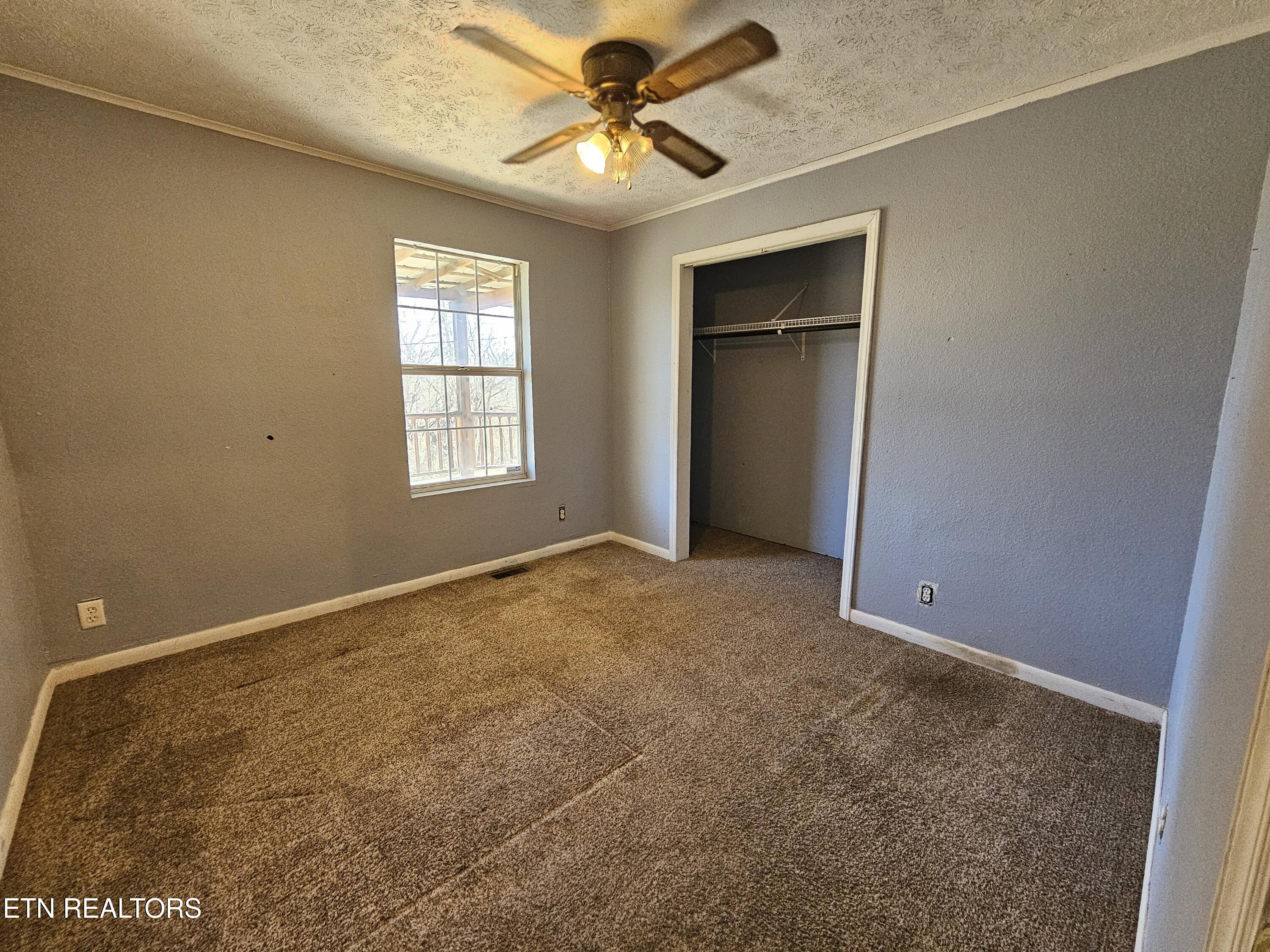 348 Washington Drive Harriman TN 37748