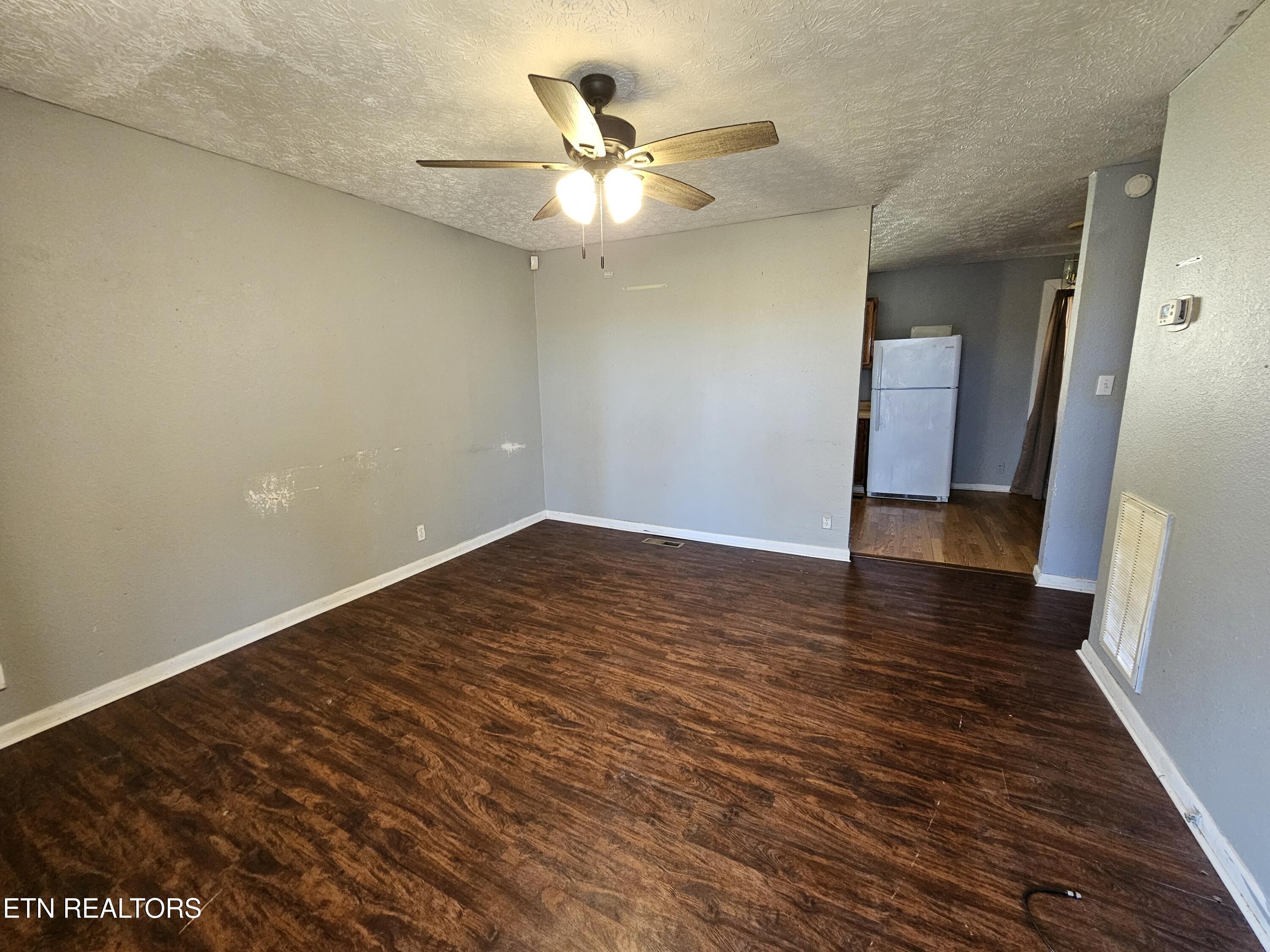 348 Washington Drive Harriman TN 37748