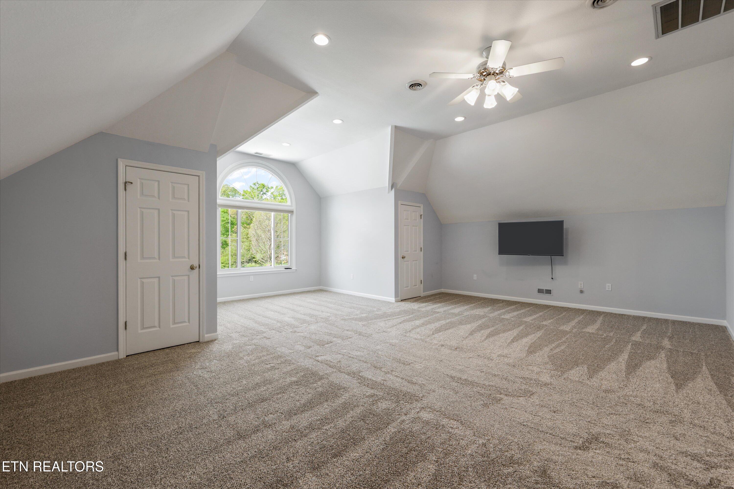 318 Hidden Cove Court Maryville TN 37803