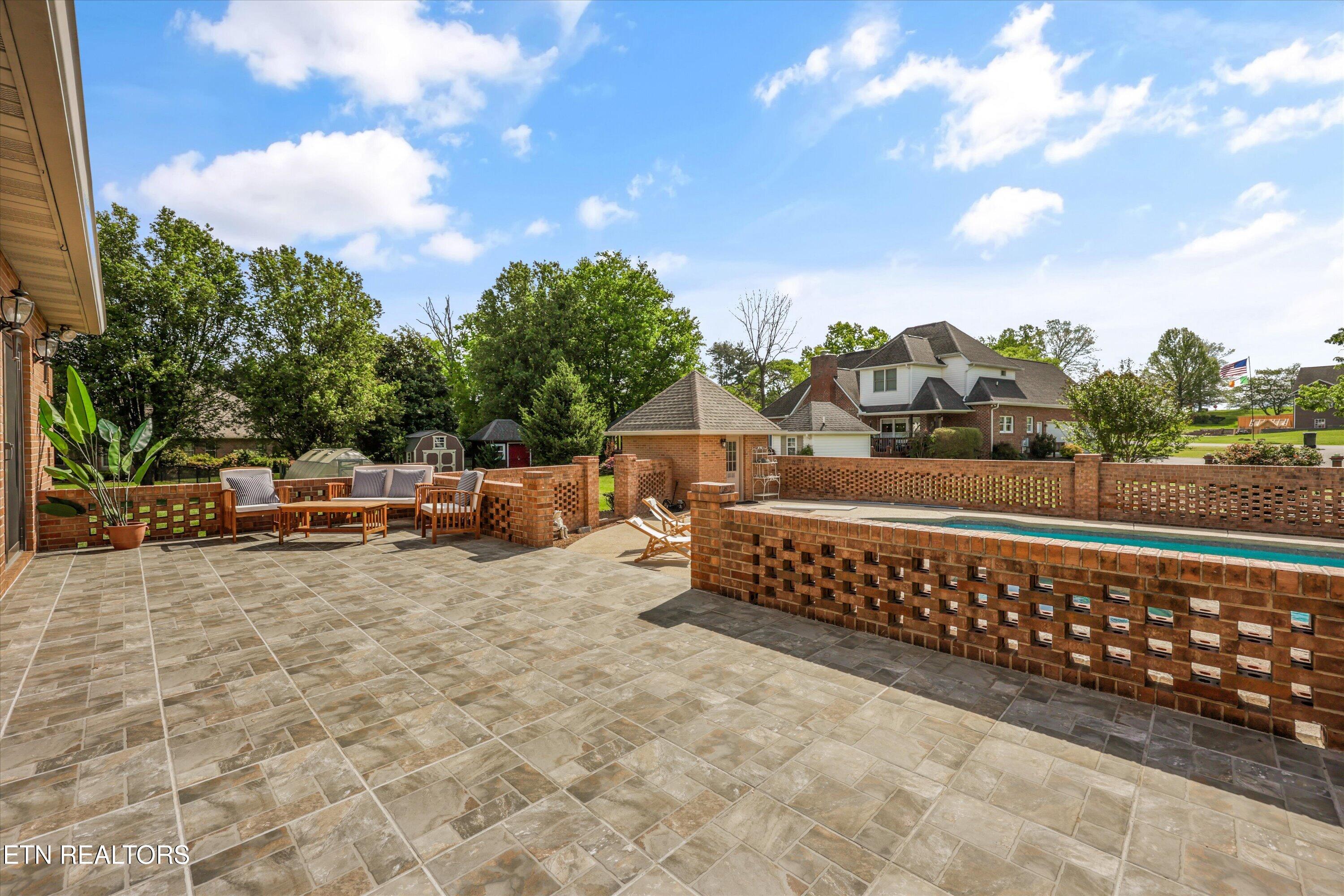 318 Hidden Cove Court Maryville TN 37803