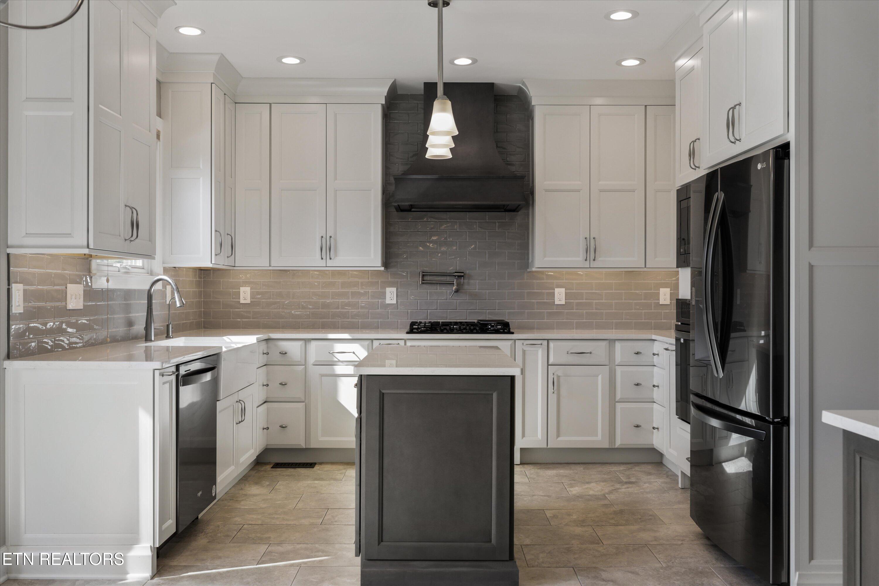 318 Hidden Cove Court Maryville TN 37803