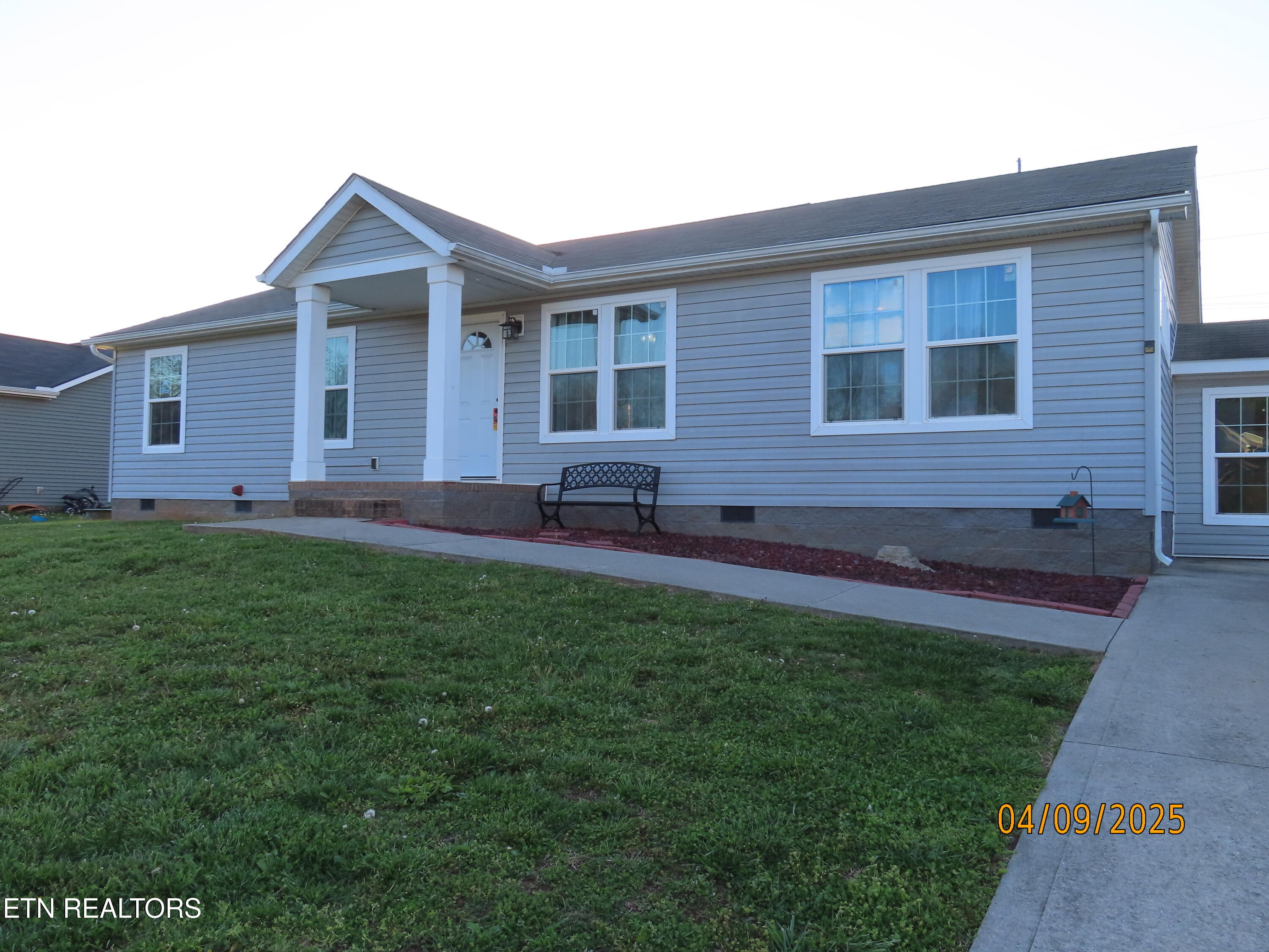 177 Holly Grove Lane Loudon TN 37774