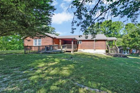 133 Hickory Flats Road Harriman TN 37748