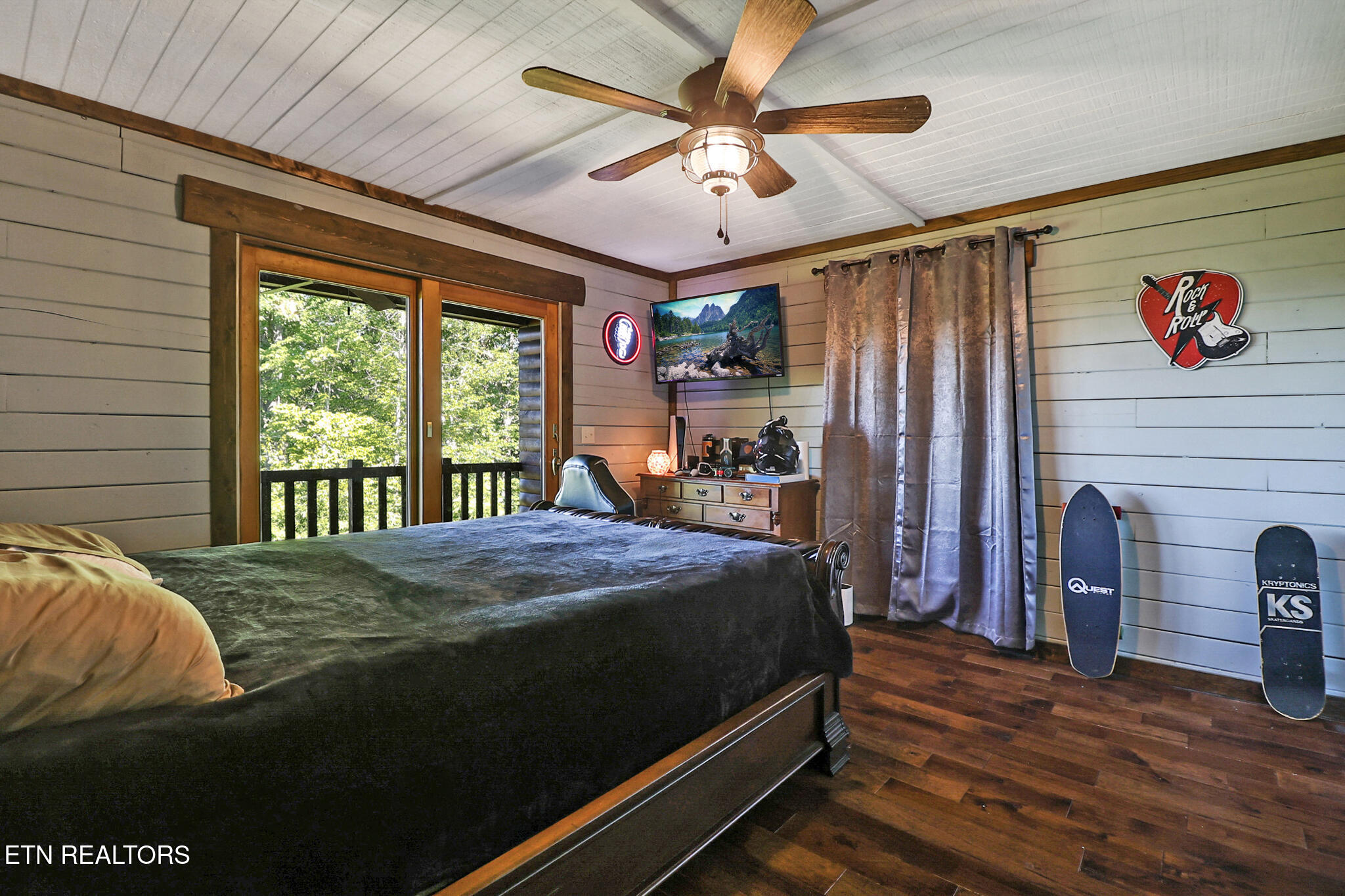133 Hickory Flats Road Harriman TN 37748