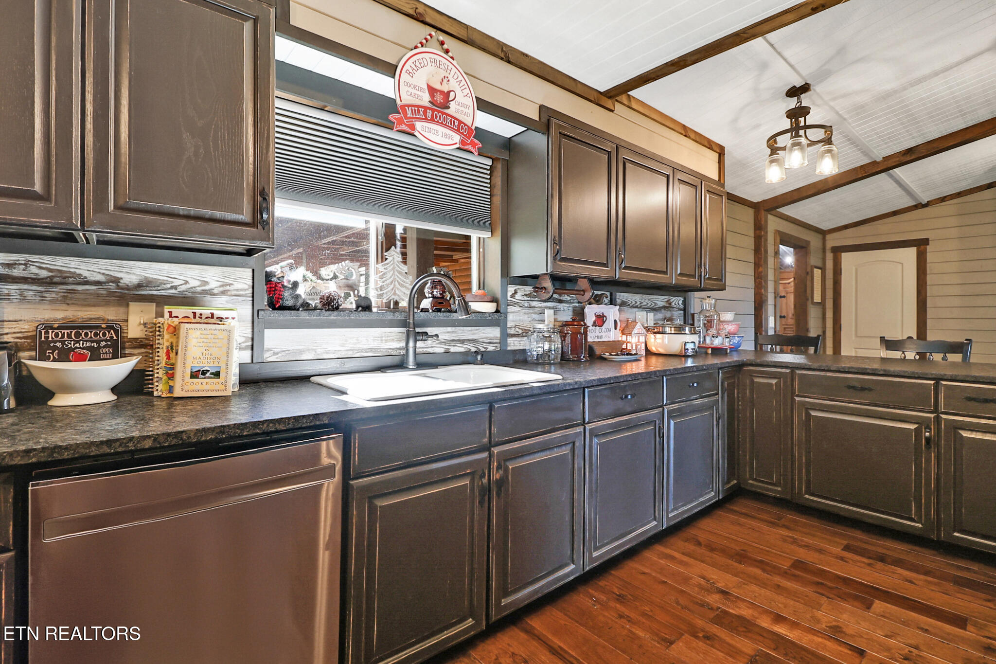 133 Hickory Flats Road Harriman TN 37748