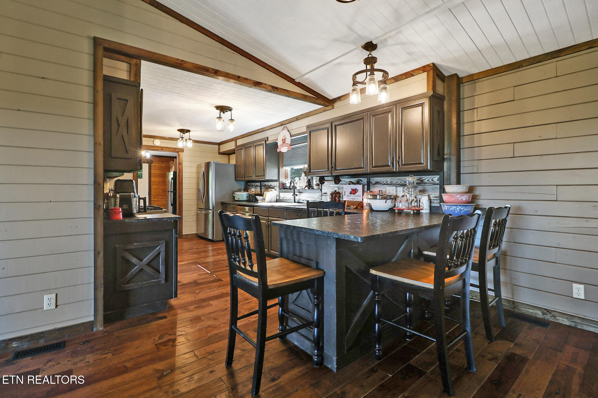 133 Hickory Flats Road Harriman TN 37748