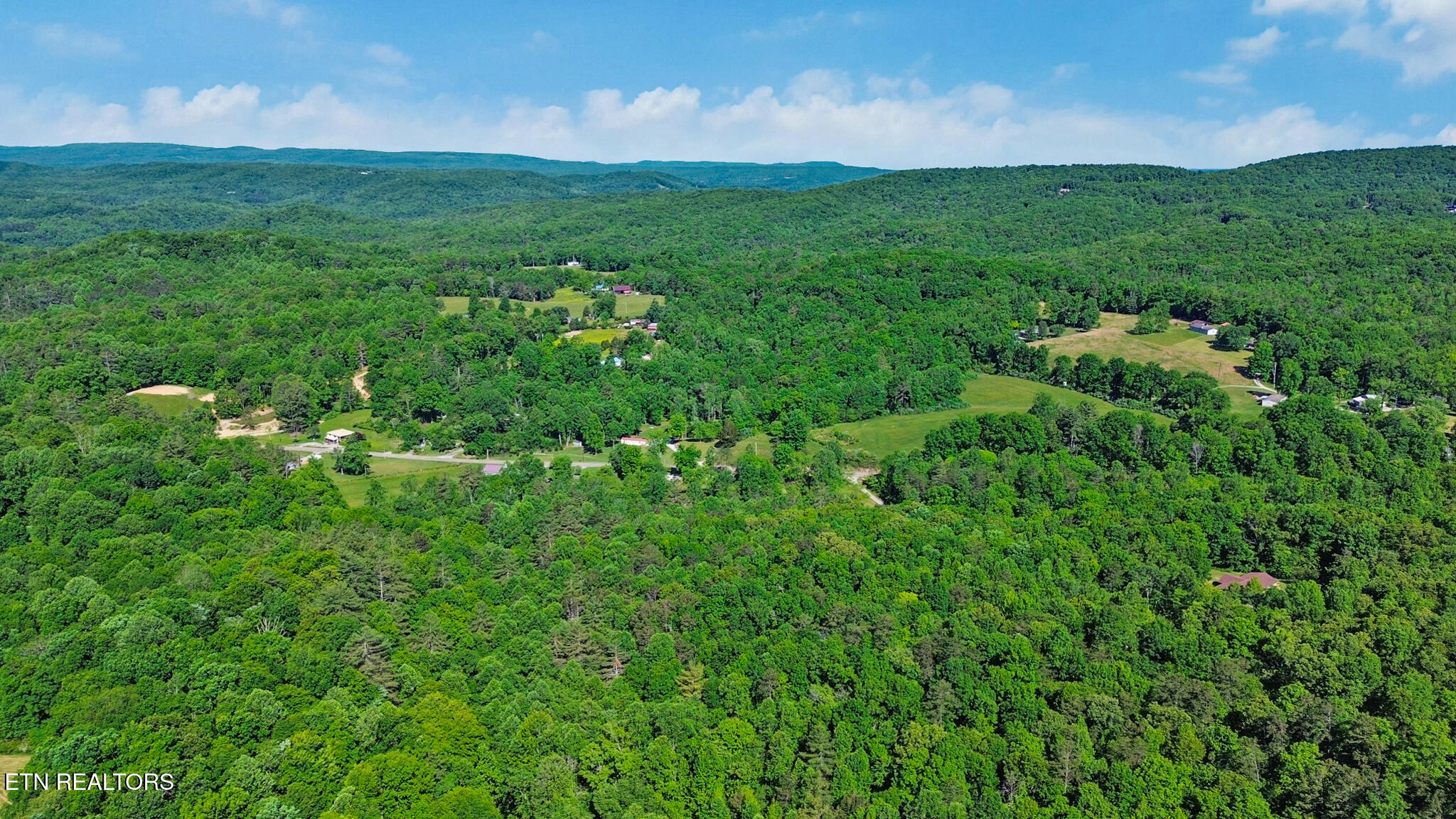 133 Hickory Flats Road Harriman TN 37748