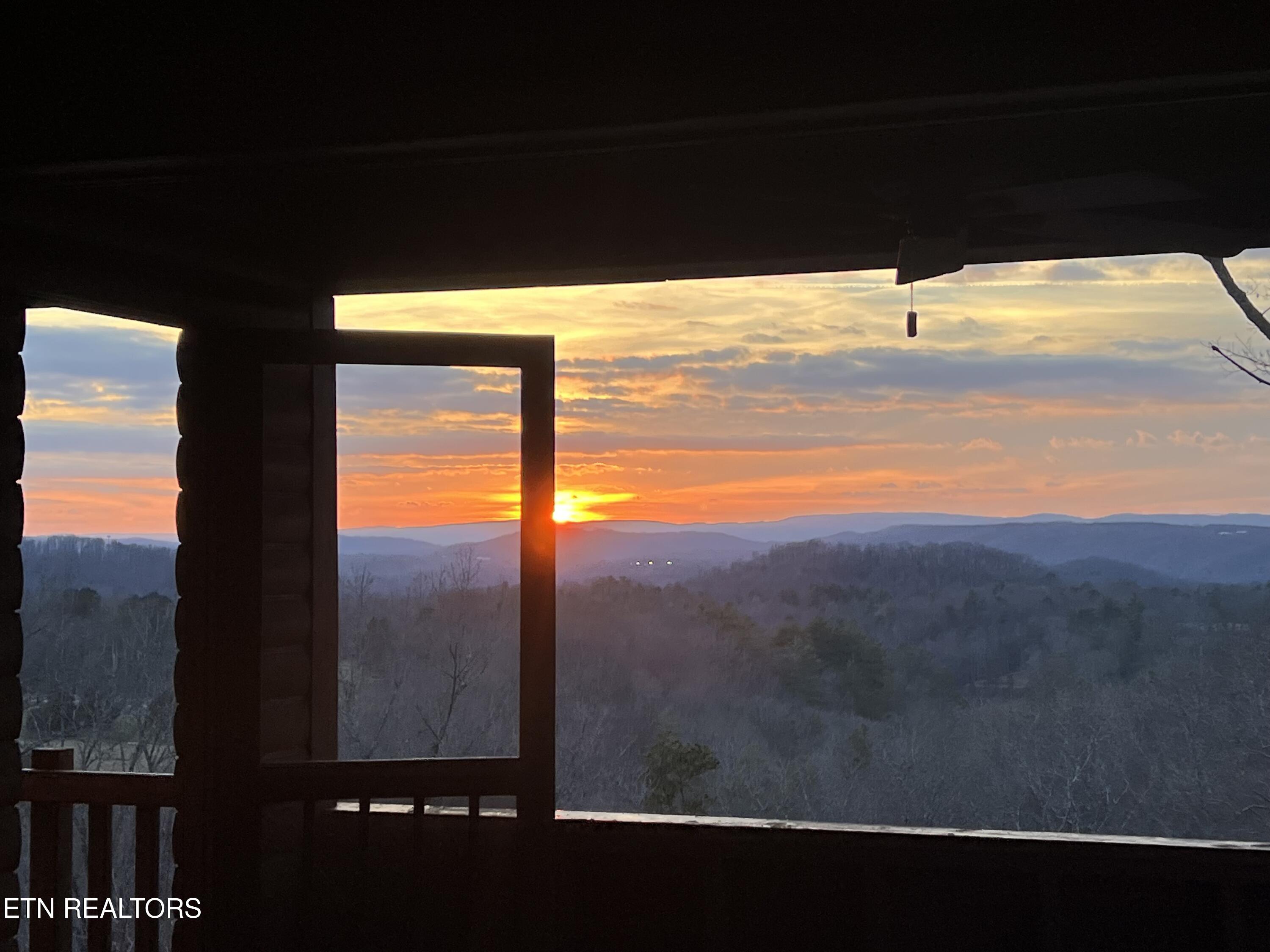 133 Hickory Flats Road Harriman TN 37748