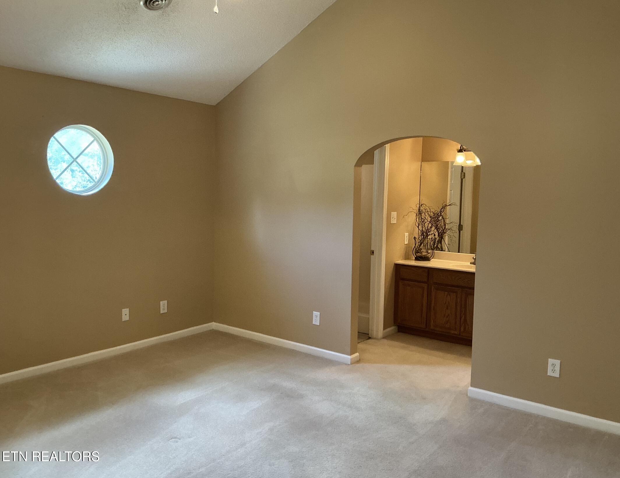 2828 Knob Creek Lane Knoxville TN 37912
