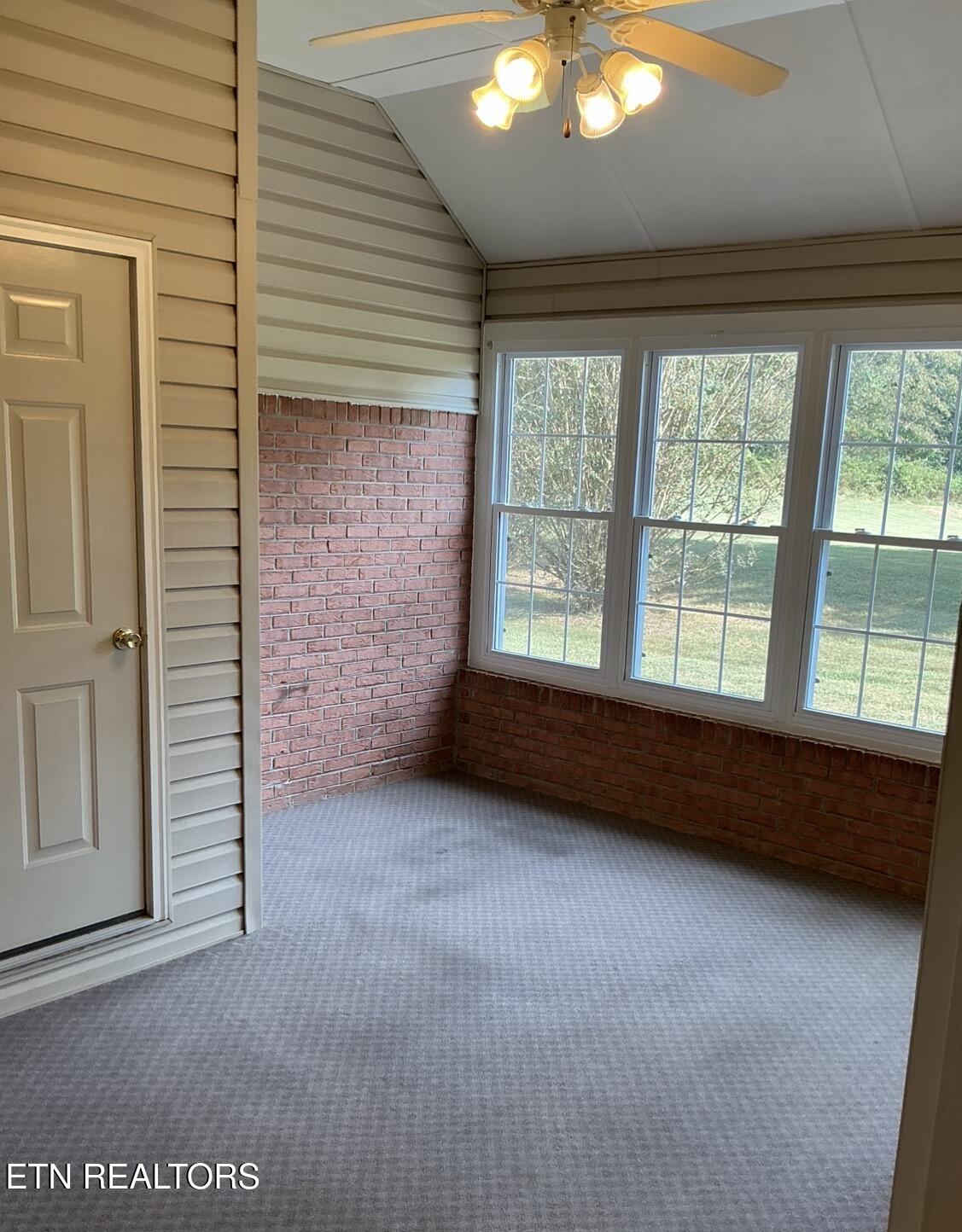 2828 Knob Creek Lane Knoxville TN 37912