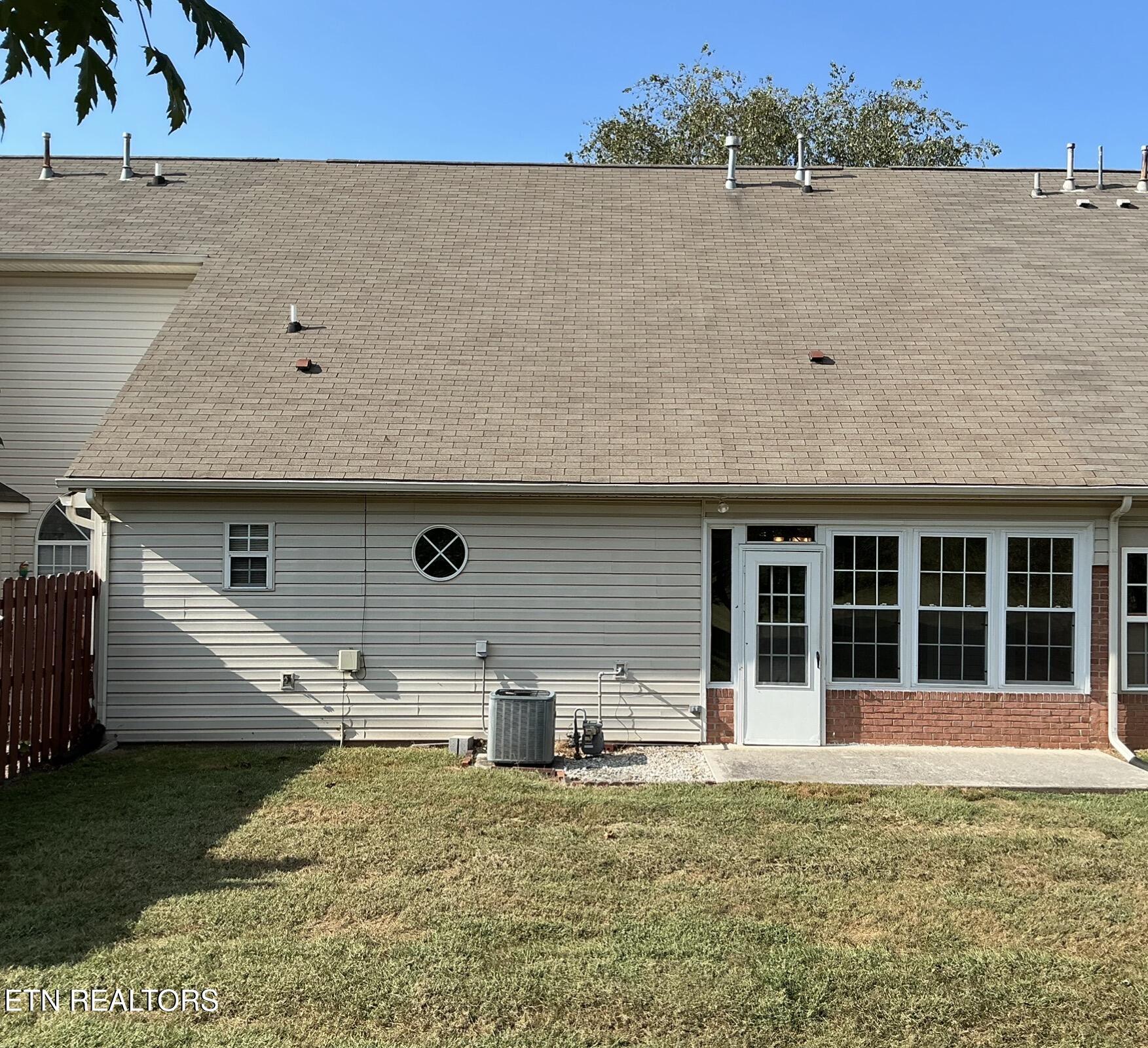 2828 Knob Creek Lane Knoxville TN 37912
