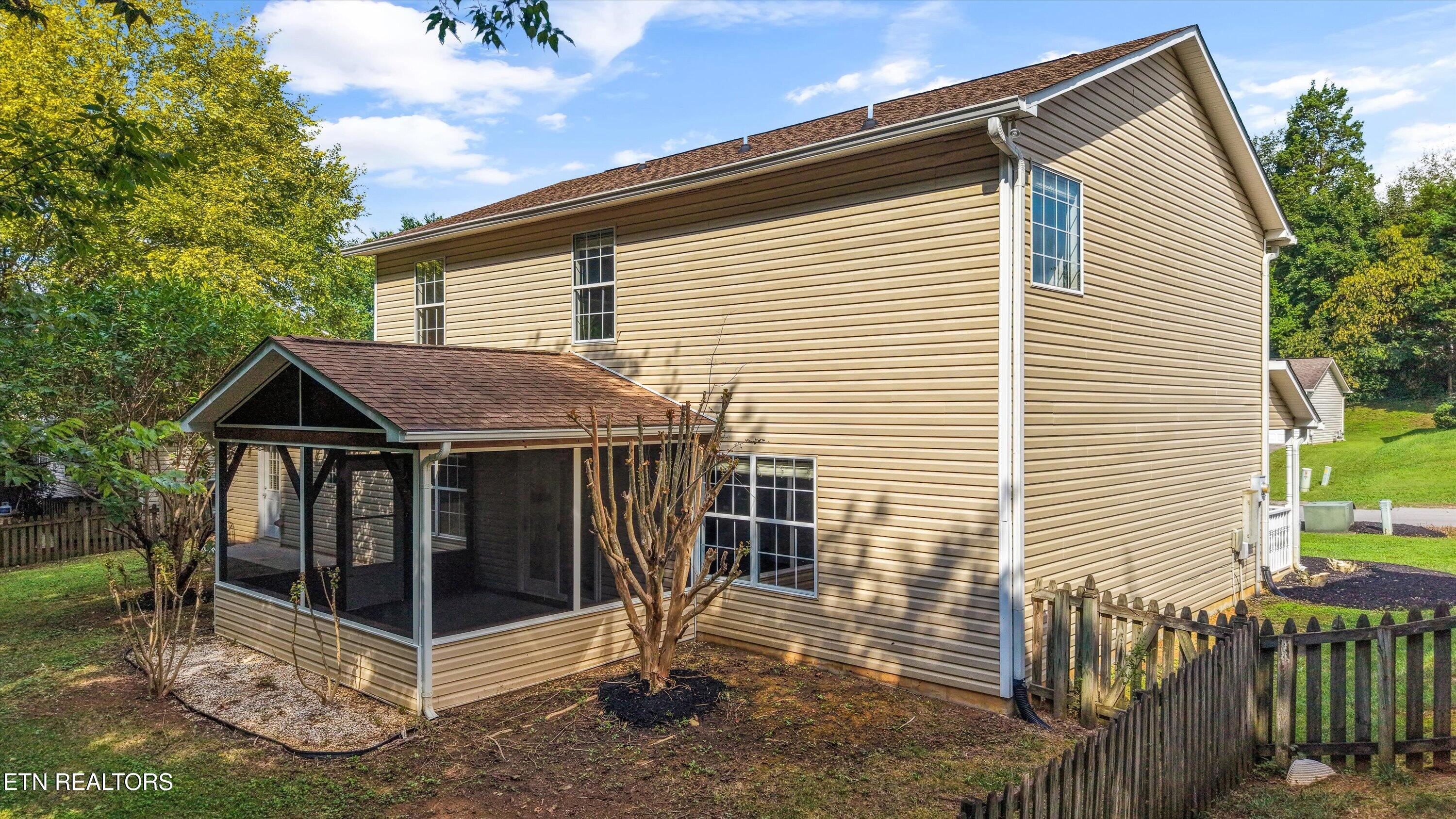 10712 Olive Grove Lane Knoxville TN 37934