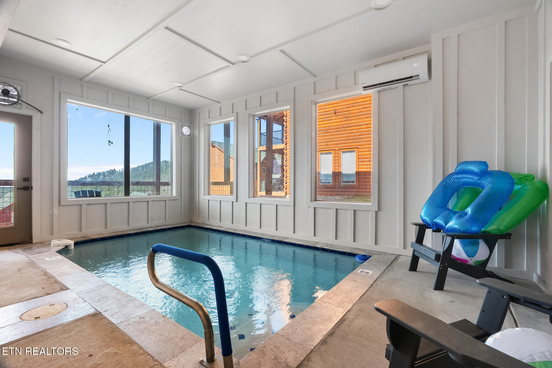 1219 Bird Nest Way Sevierville TN 37862