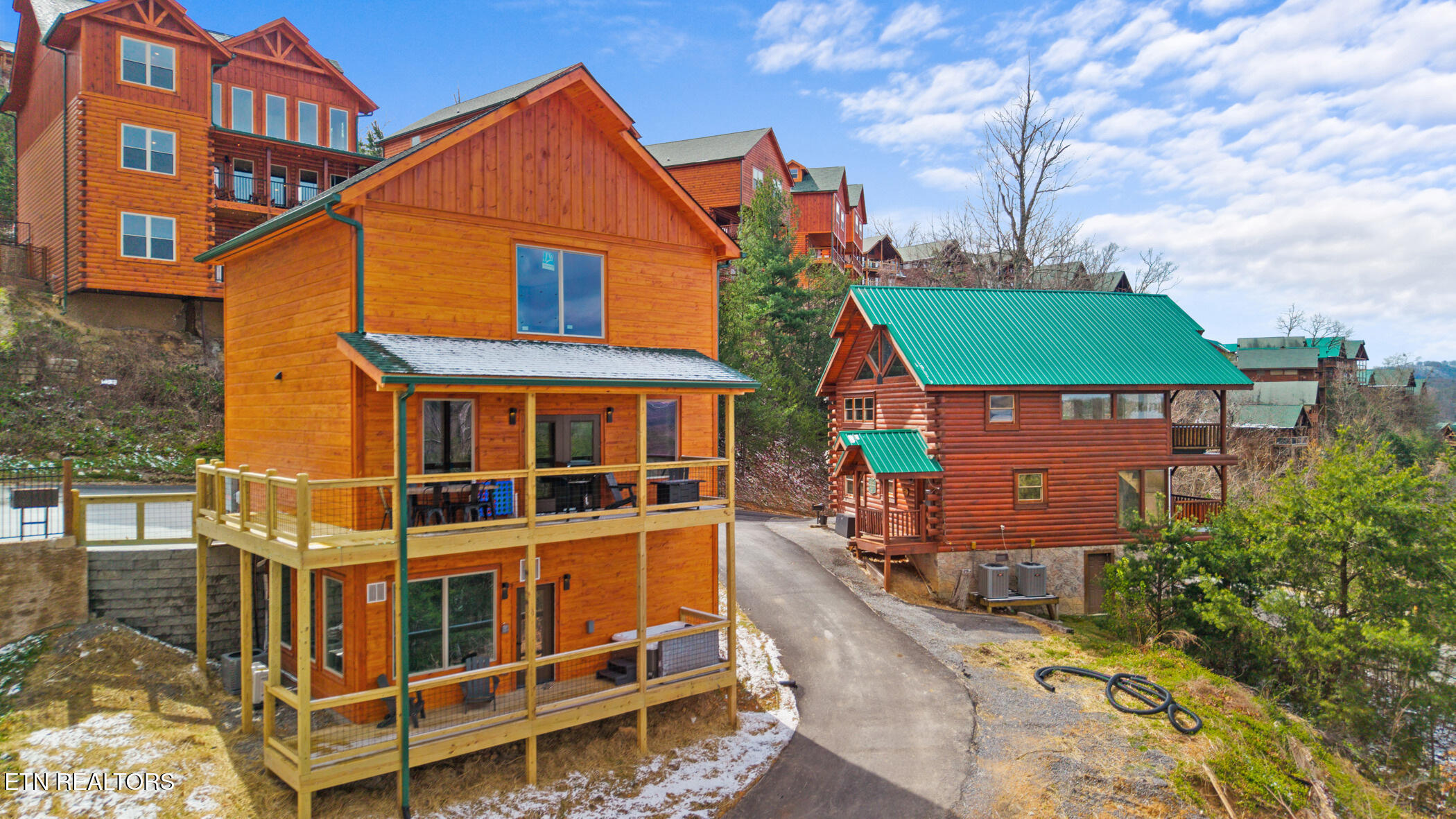 1219 Bird Nest Way Sevierville TN 37862