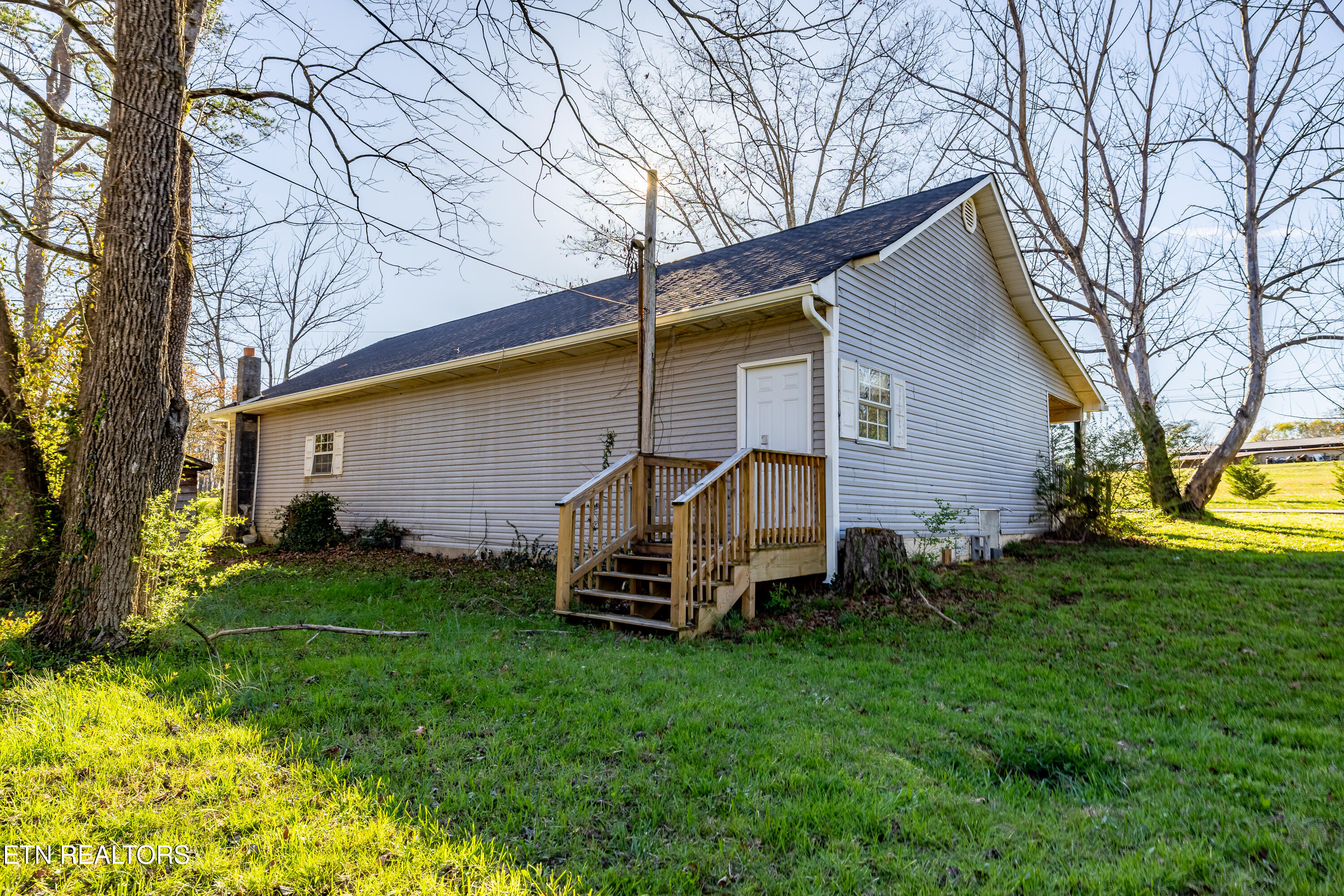 824 Edna Garland Road Maryville TN 37801