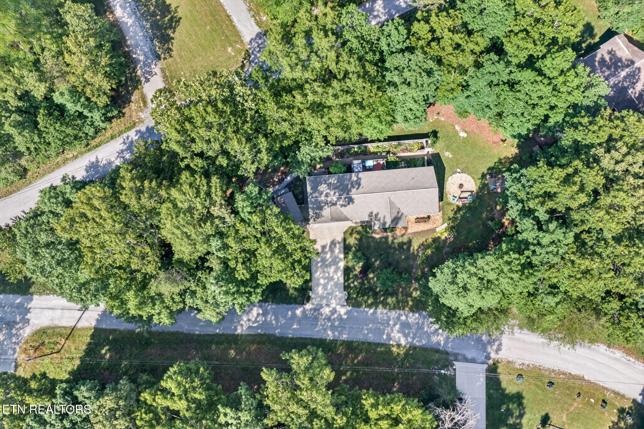6610 Topez Drive Crossville TN 38572