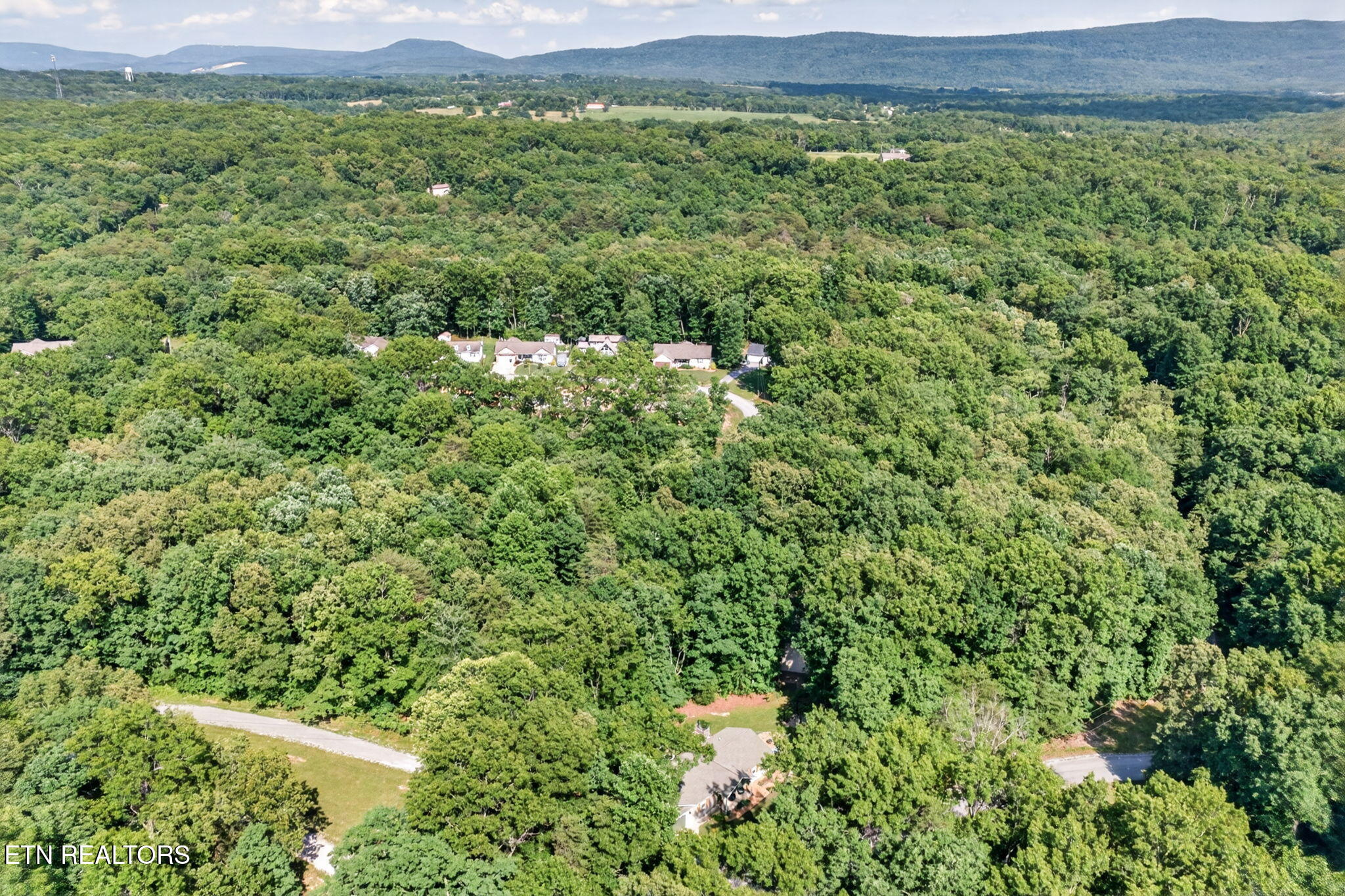 6610 Topez Drive Crossville TN 38572