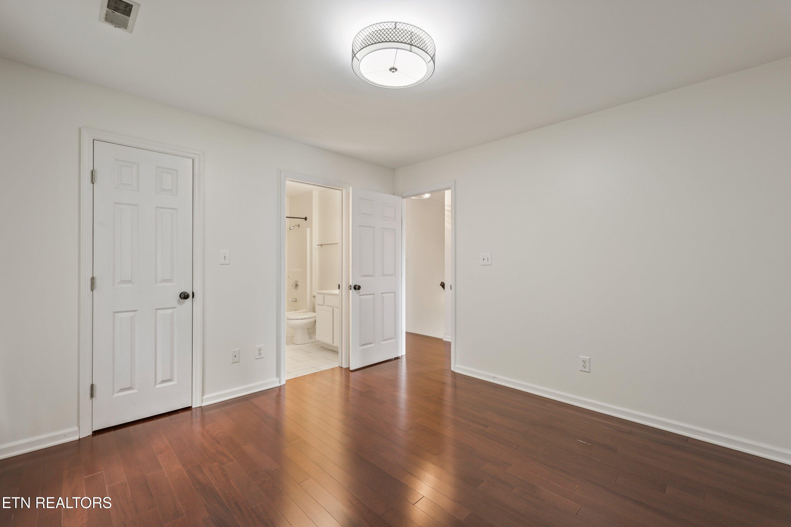 816 Foxfield Lane Knoxville TN 37922