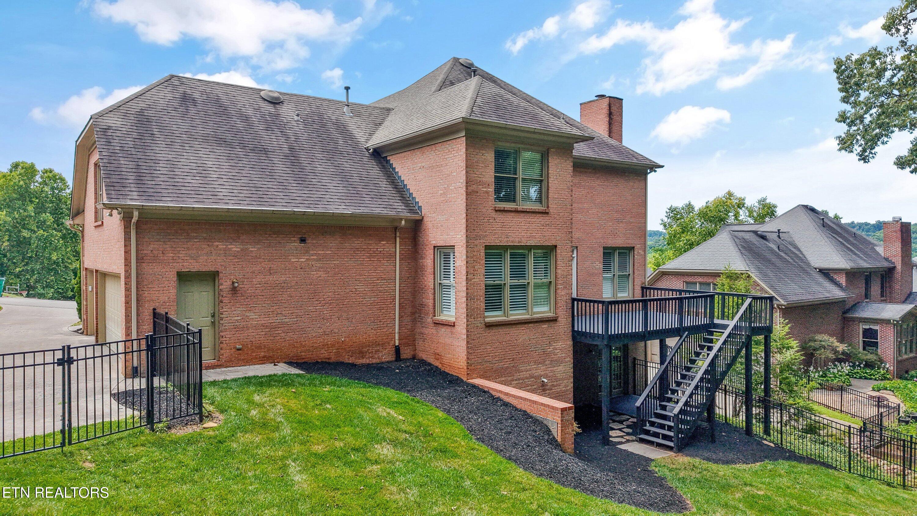 816 Foxfield Lane Knoxville TN 37922