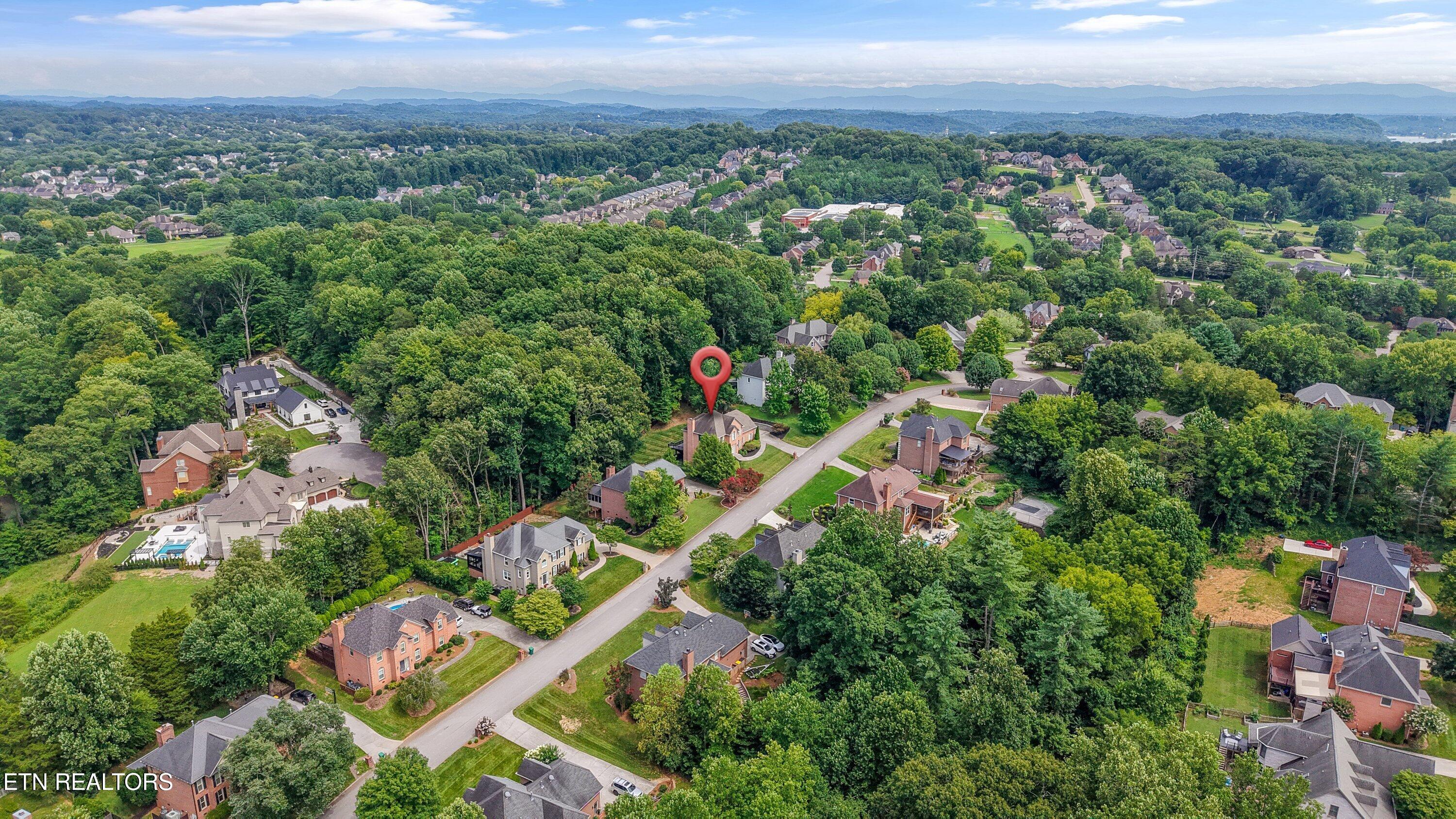 816 Foxfield Lane Knoxville TN 37922