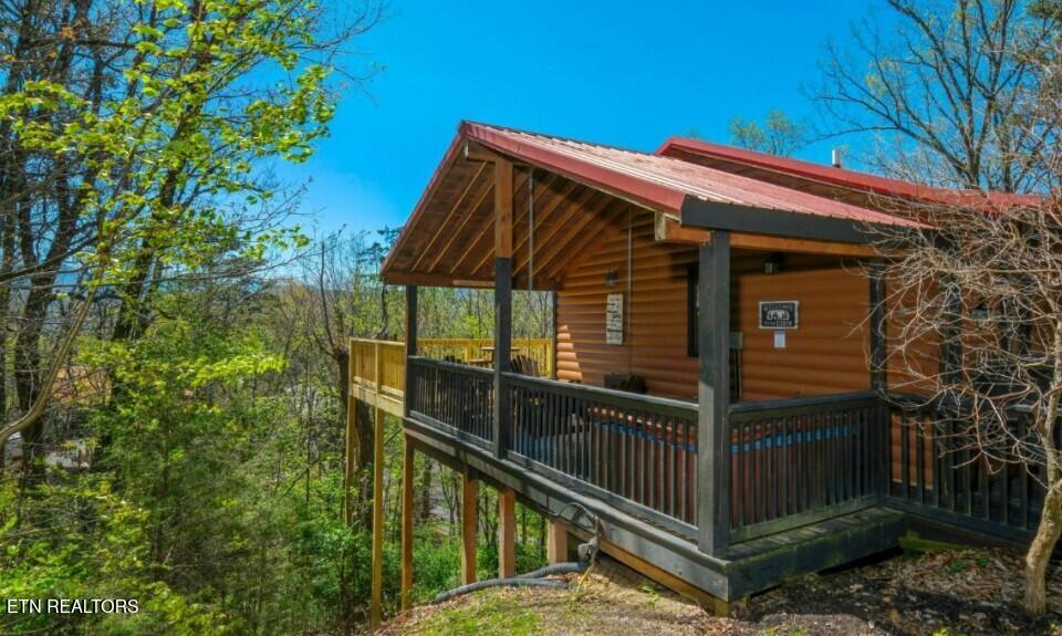 623 Iron Mountain Road Pigeon Forge TN 37863