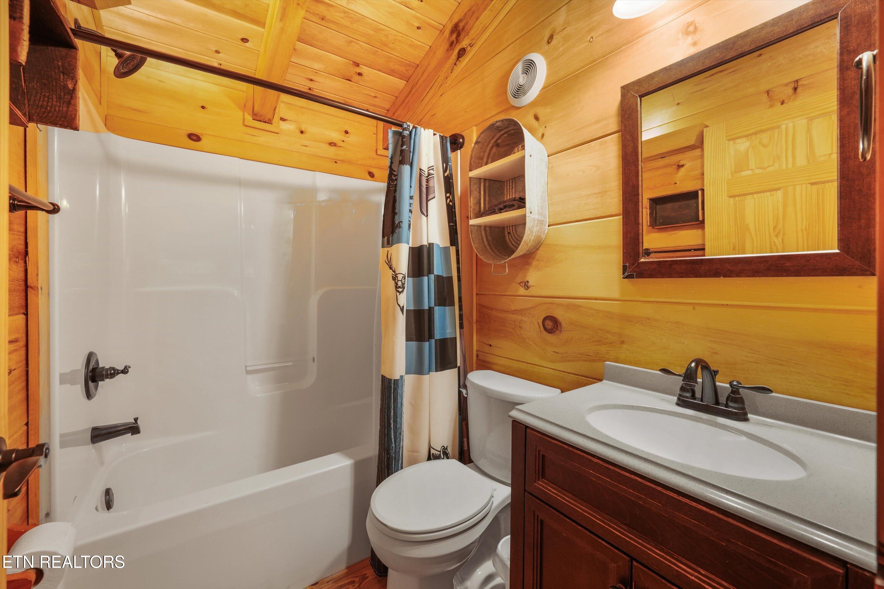 251 Cartertown Road Gatlinburg TN 37738