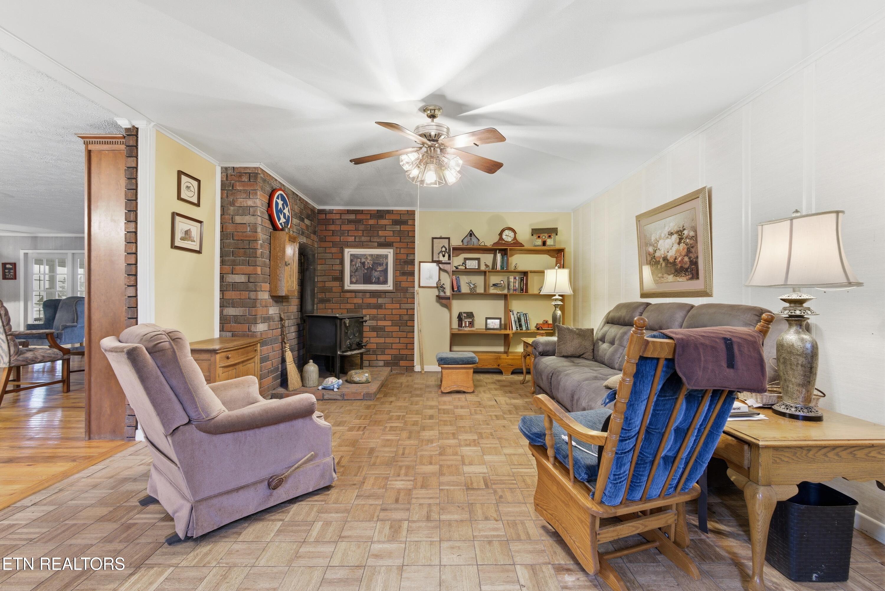 102 Coffey Circle Rockwood TN 37854