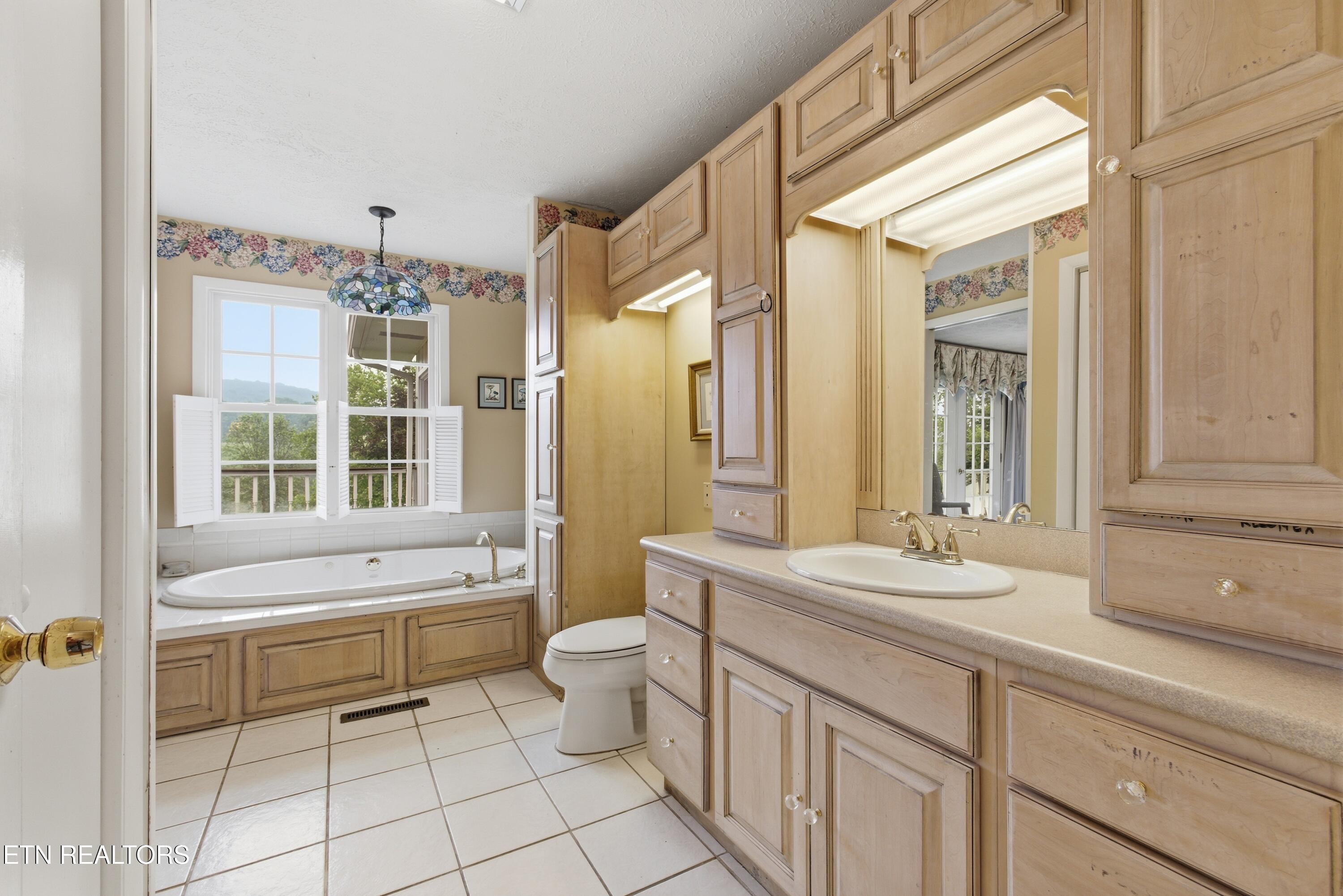 102 Coffey Circle Rockwood TN 37854